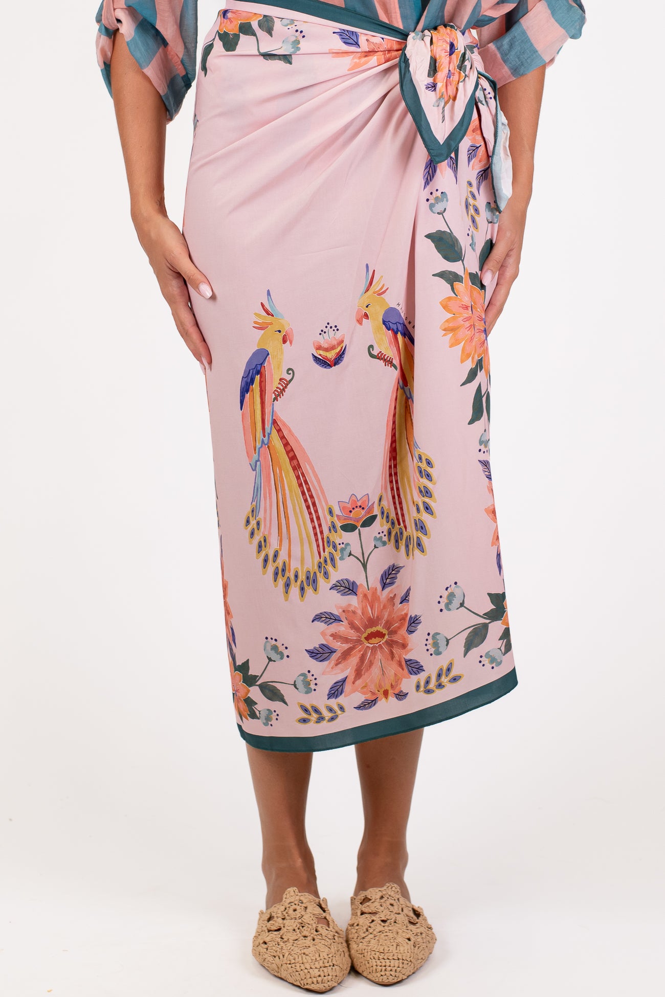 Haveone - Gonna pareo in viscosa leggera fantasia pappagalli
