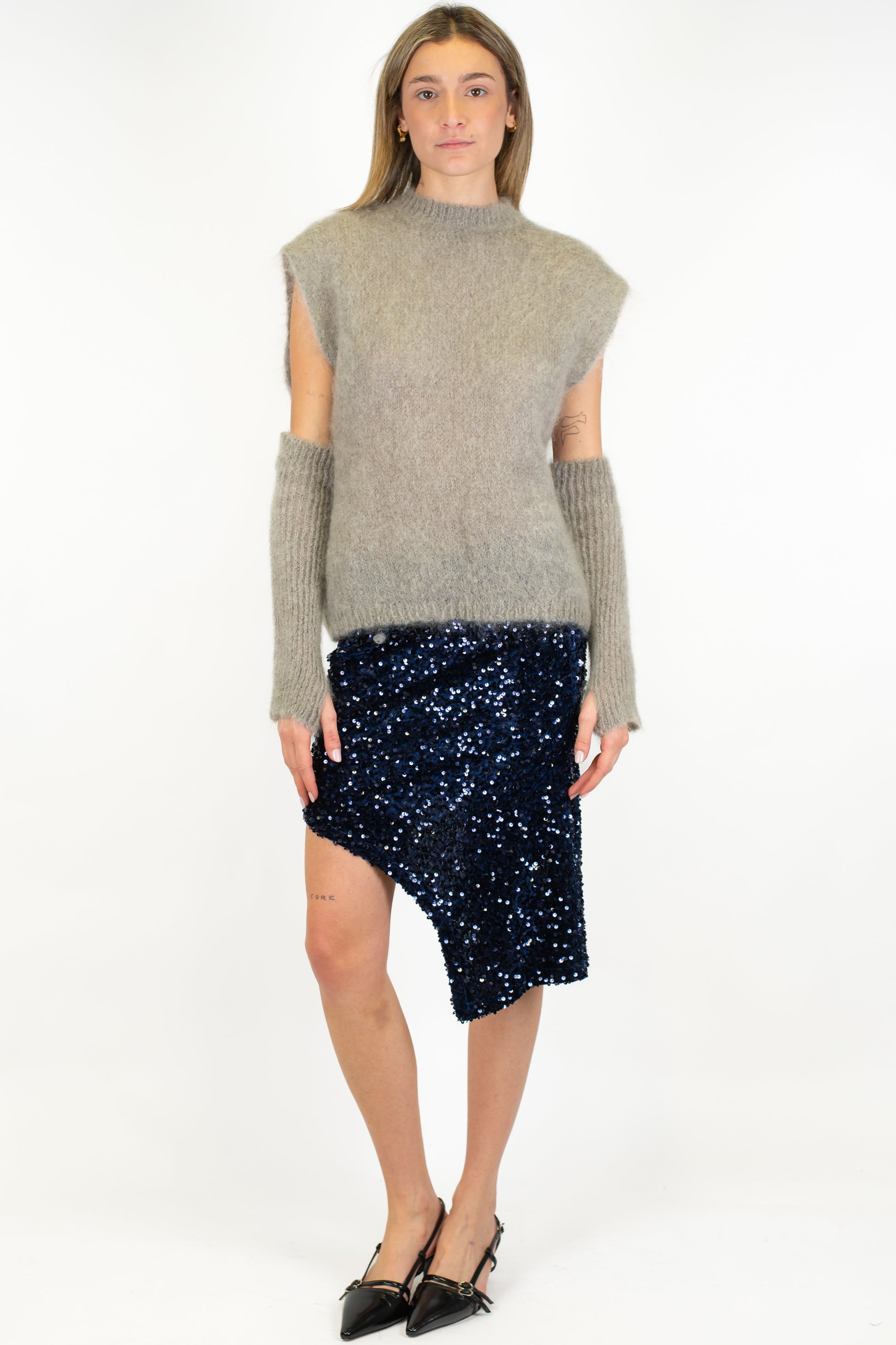 Tensione in - Minigonna asimmetrica in paillettes