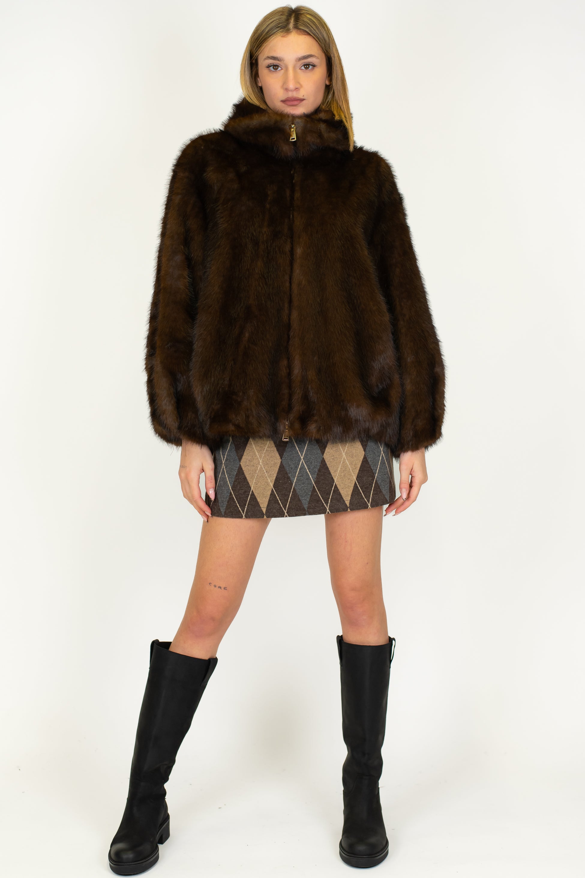 Tensione in - Bomber ecopelliccia con chiusura zip