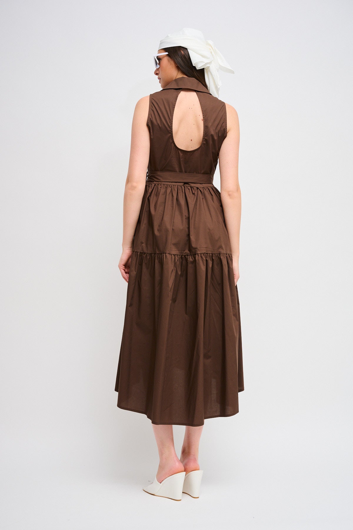 Maryley - Abito lungo giromaniche con chiusura bottoni e scollo sul retro