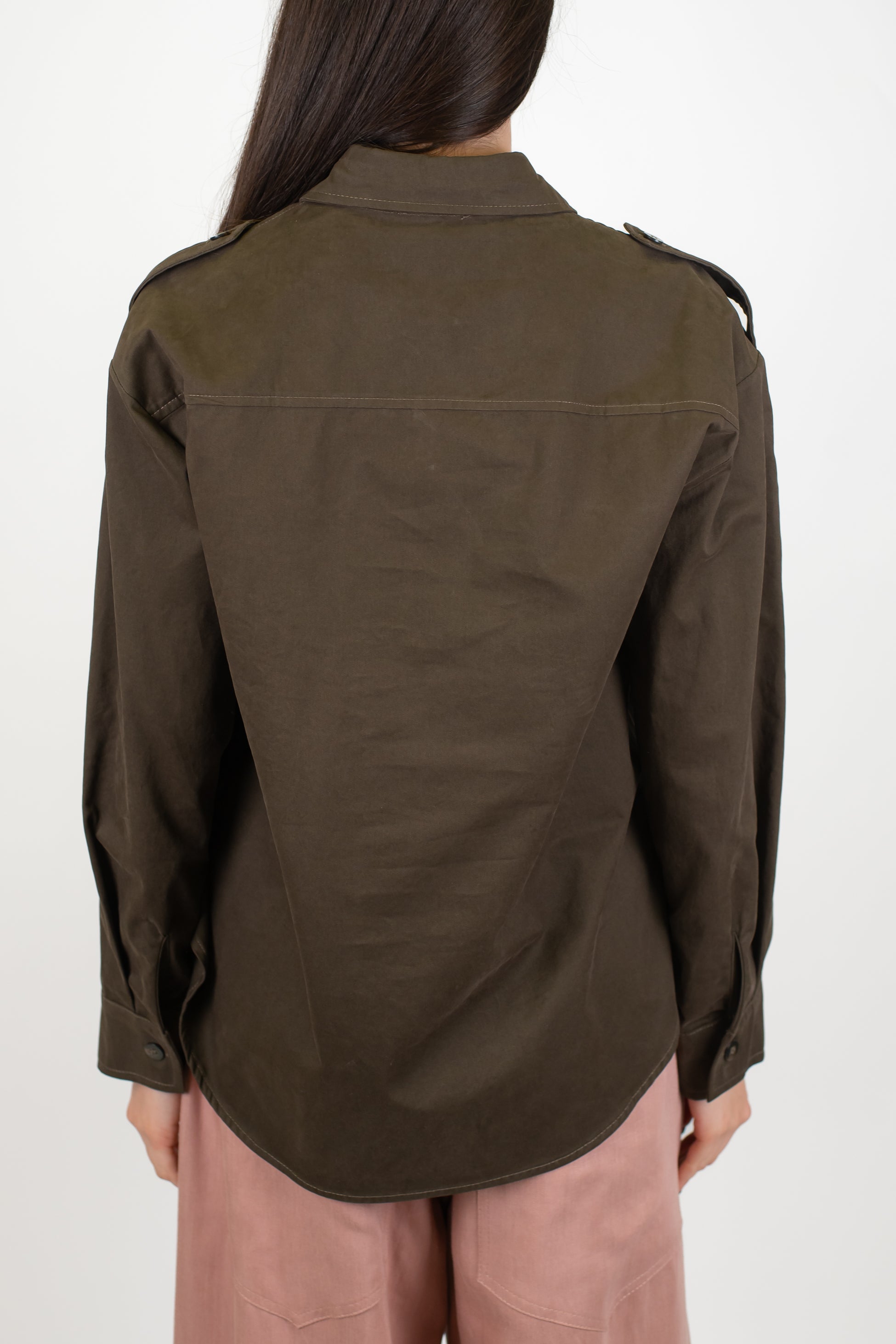 Maryley - Camicia in denim con tasconi e spille