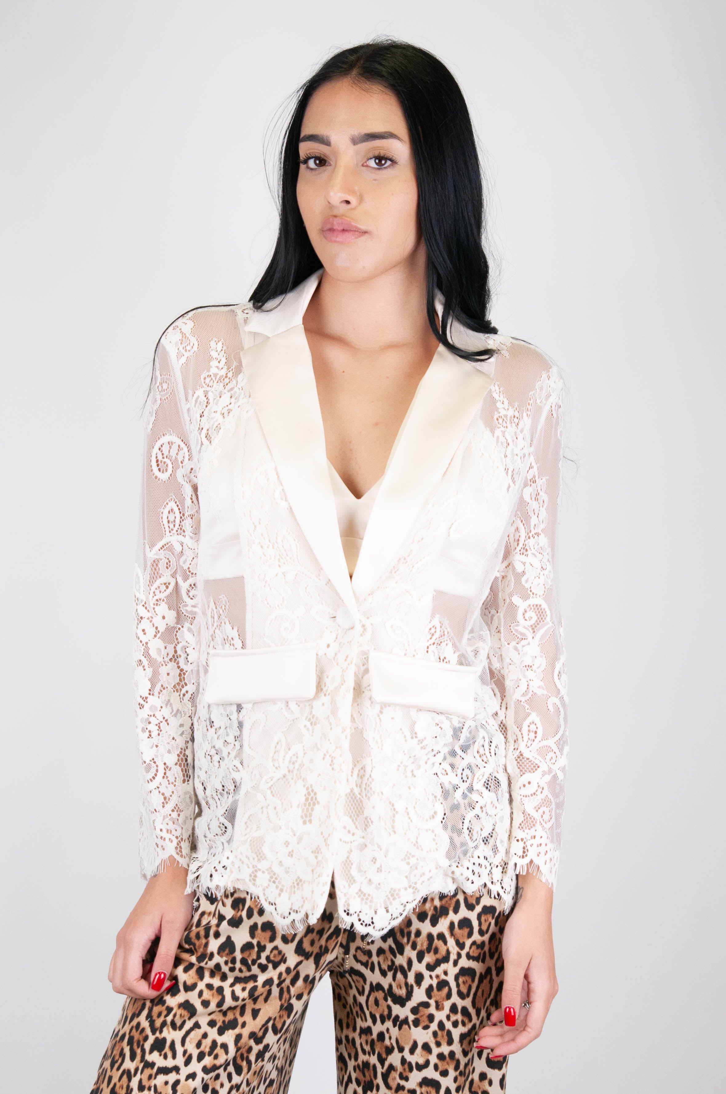 Tension in - Lace jacket with satin profiles including top