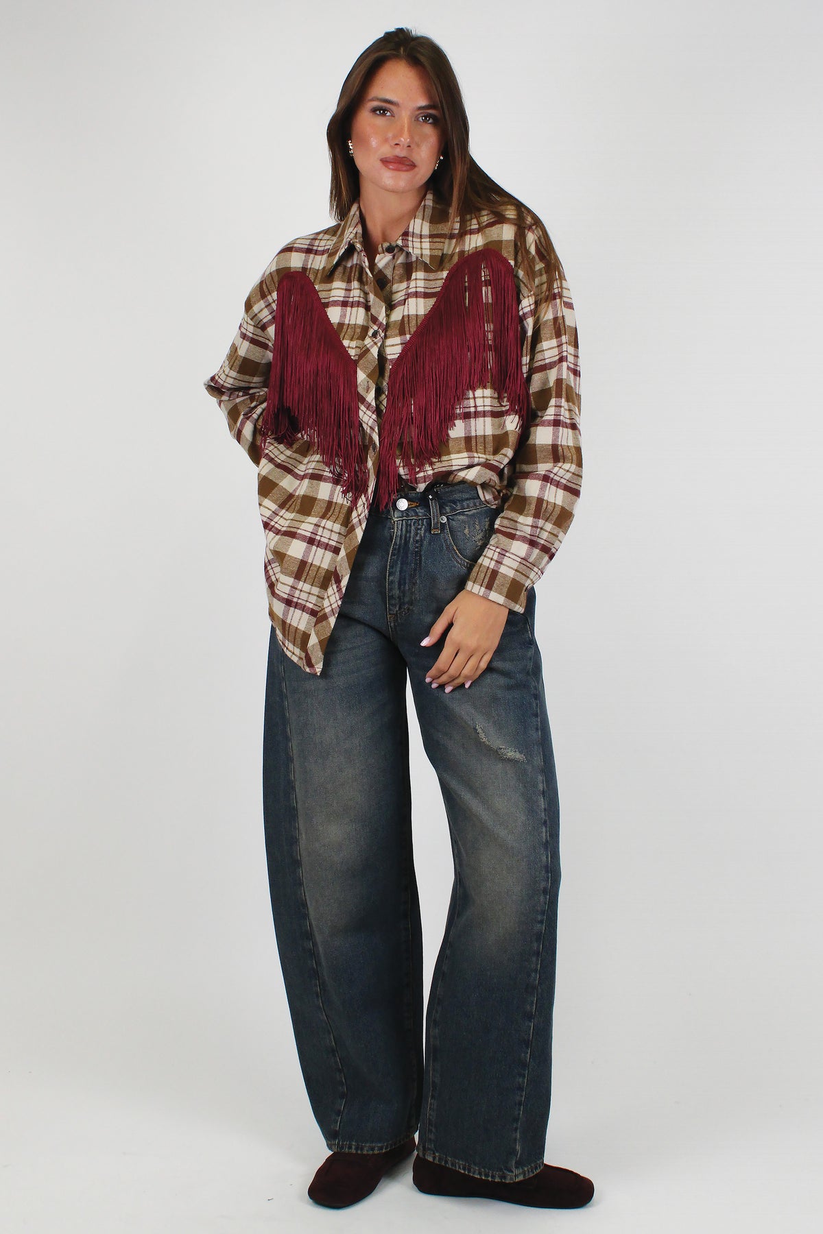 Tensione in - Camicia over fantasia check con frange fronte-retro