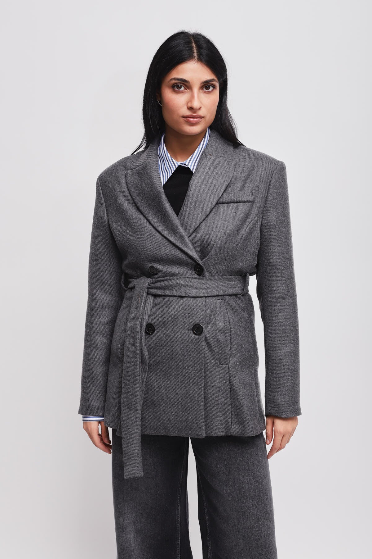 Maryley - Giacca doppiopetto tessuto diagonale in misto lana con spialline e cintura