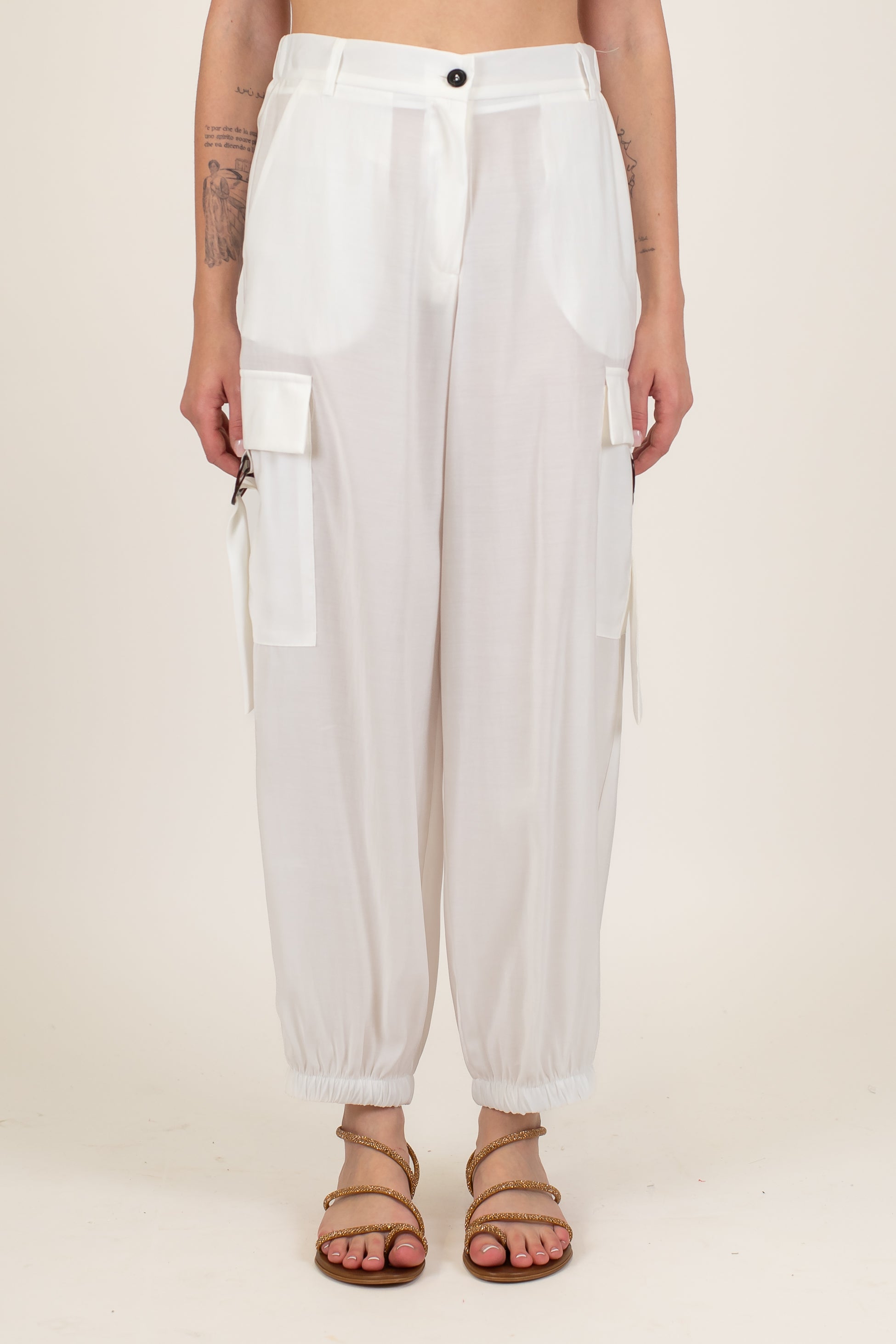 Maryley - Pantalone cargo in modal con elastico in vita e sul fondo