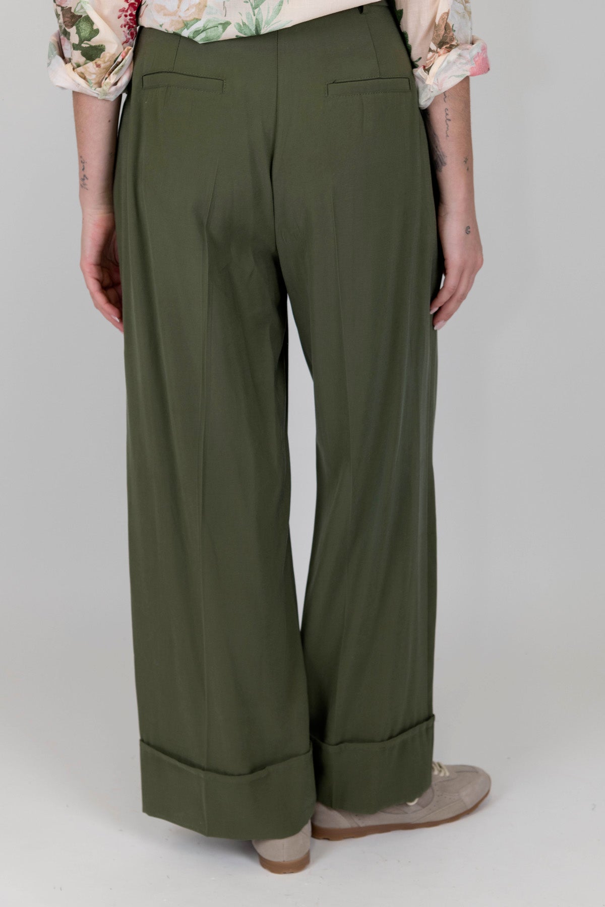 Motel - Pantalone palazzo con maxi risvolto sul fondo