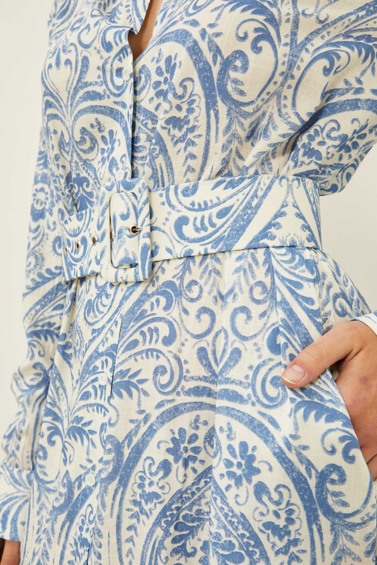 Souvenir - Abstract patterned shirtdress in linen blend with fabric belt