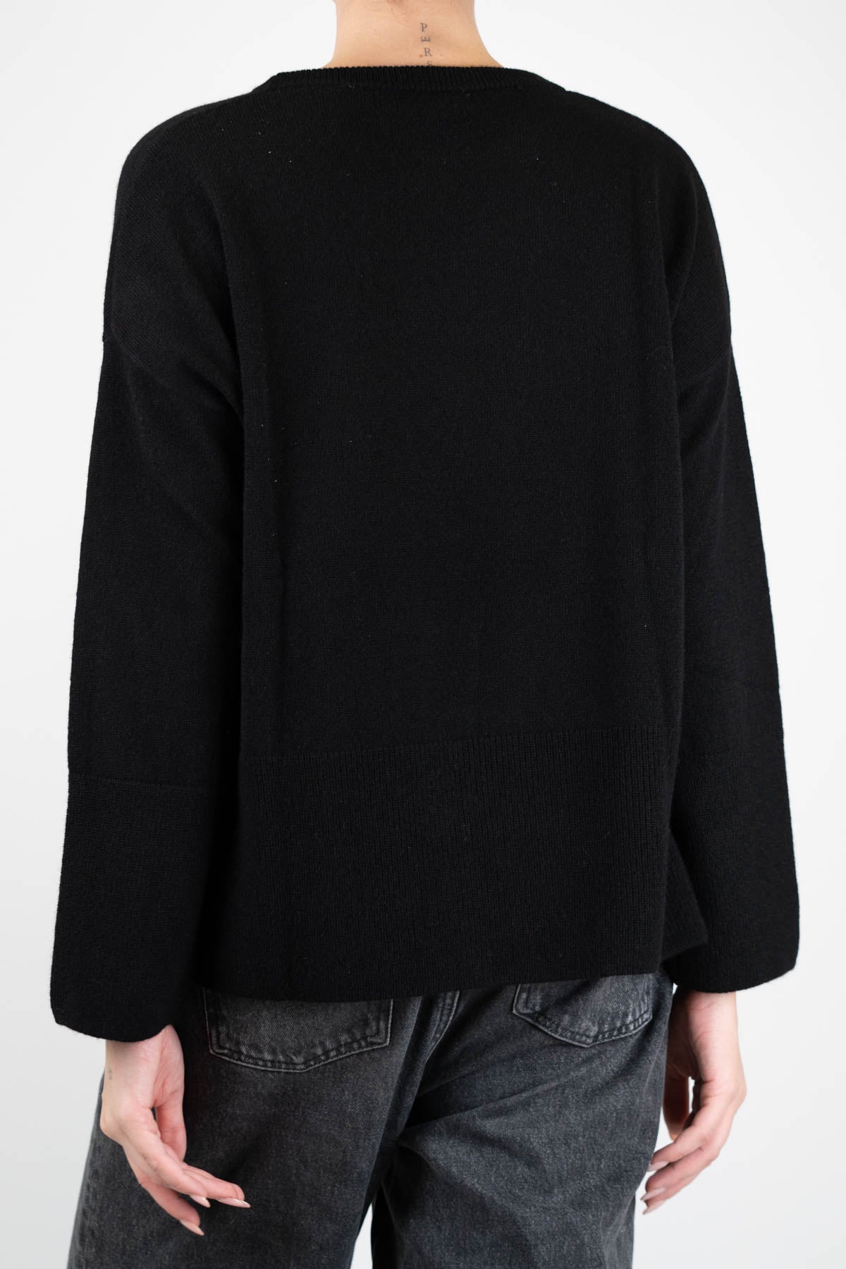 Tensione in - Maglia girocollo crop in 100% puro cashmere