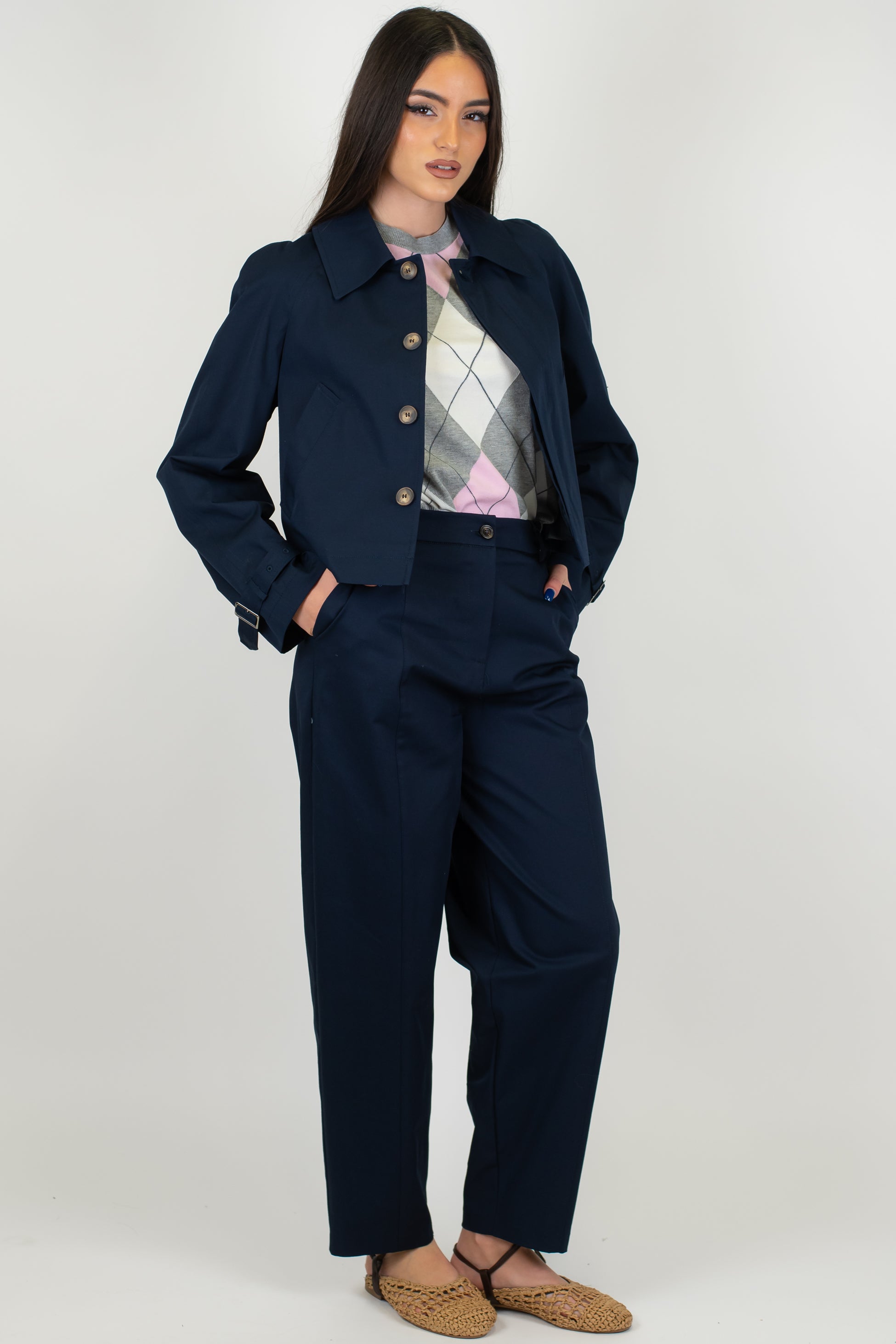 Tensione in - Pantalone carrot in cotone tinta unita