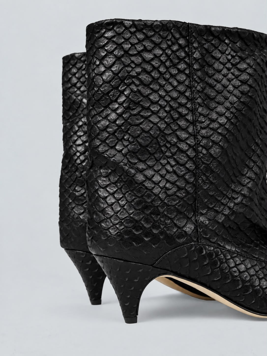 Ovyè - Stivaletto in pelle snake