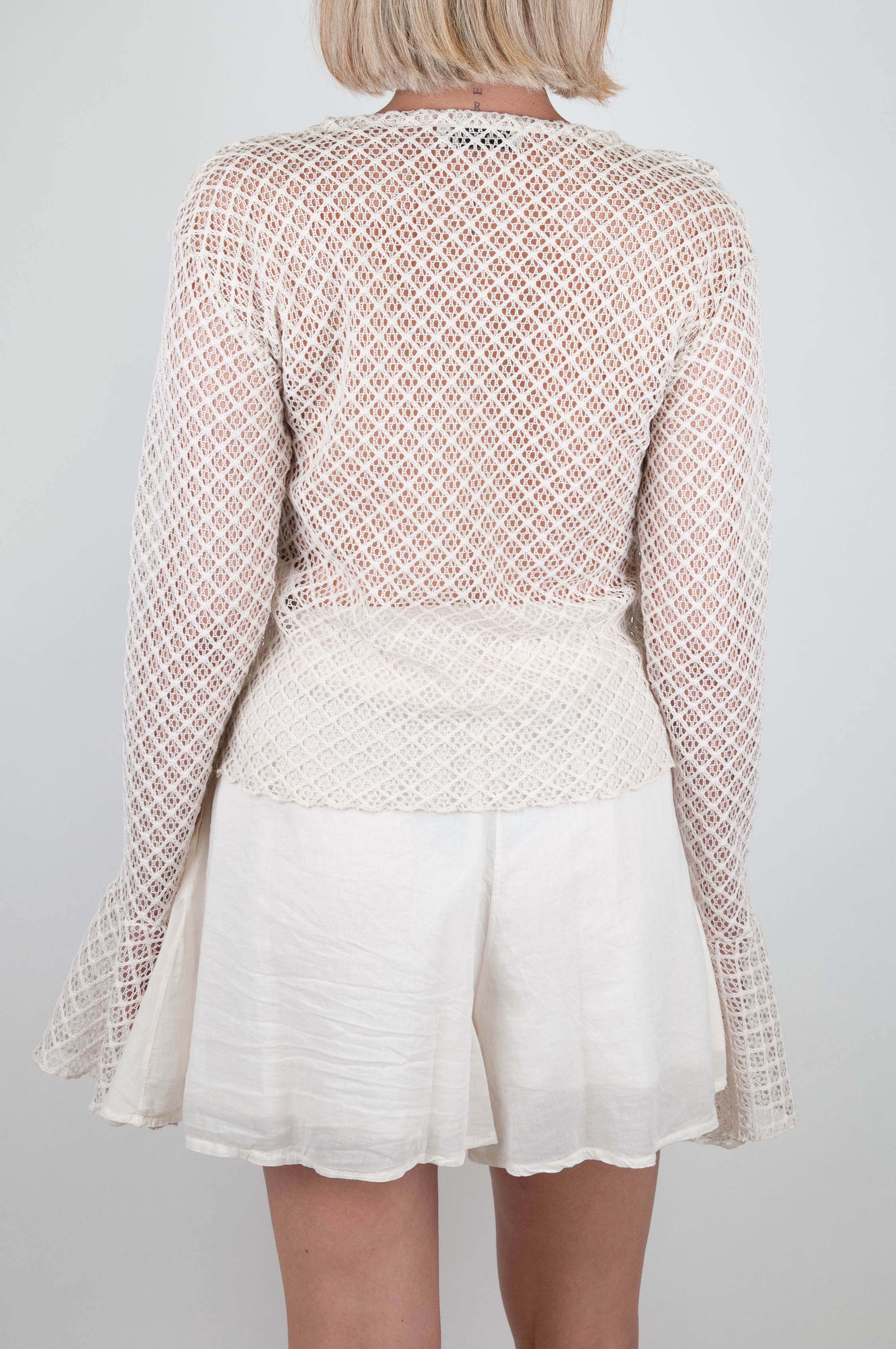 Haveone - Blusa in crochet manica lunga con scollo a V e rouches