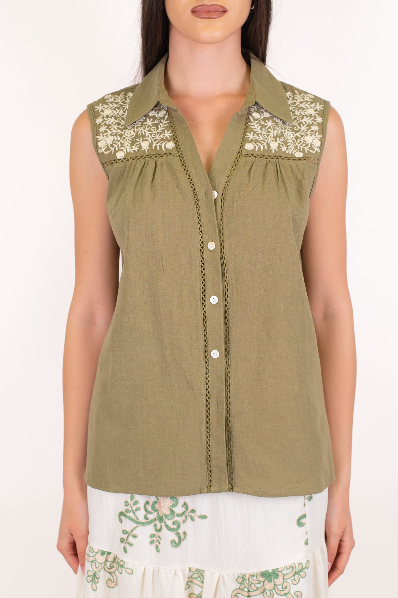 Souvenir - Camicia giromaniche con ricami floreali a contrasto