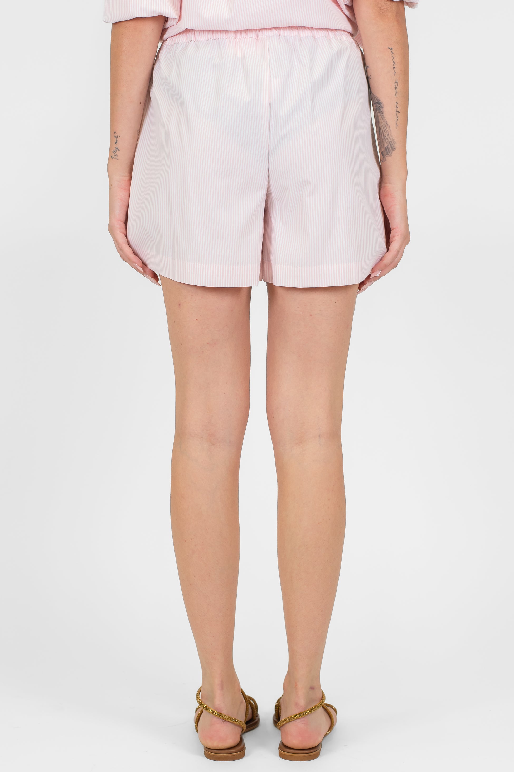 Tensione in - Coordinato camicia e shorts fantasia righe strette con coulisse