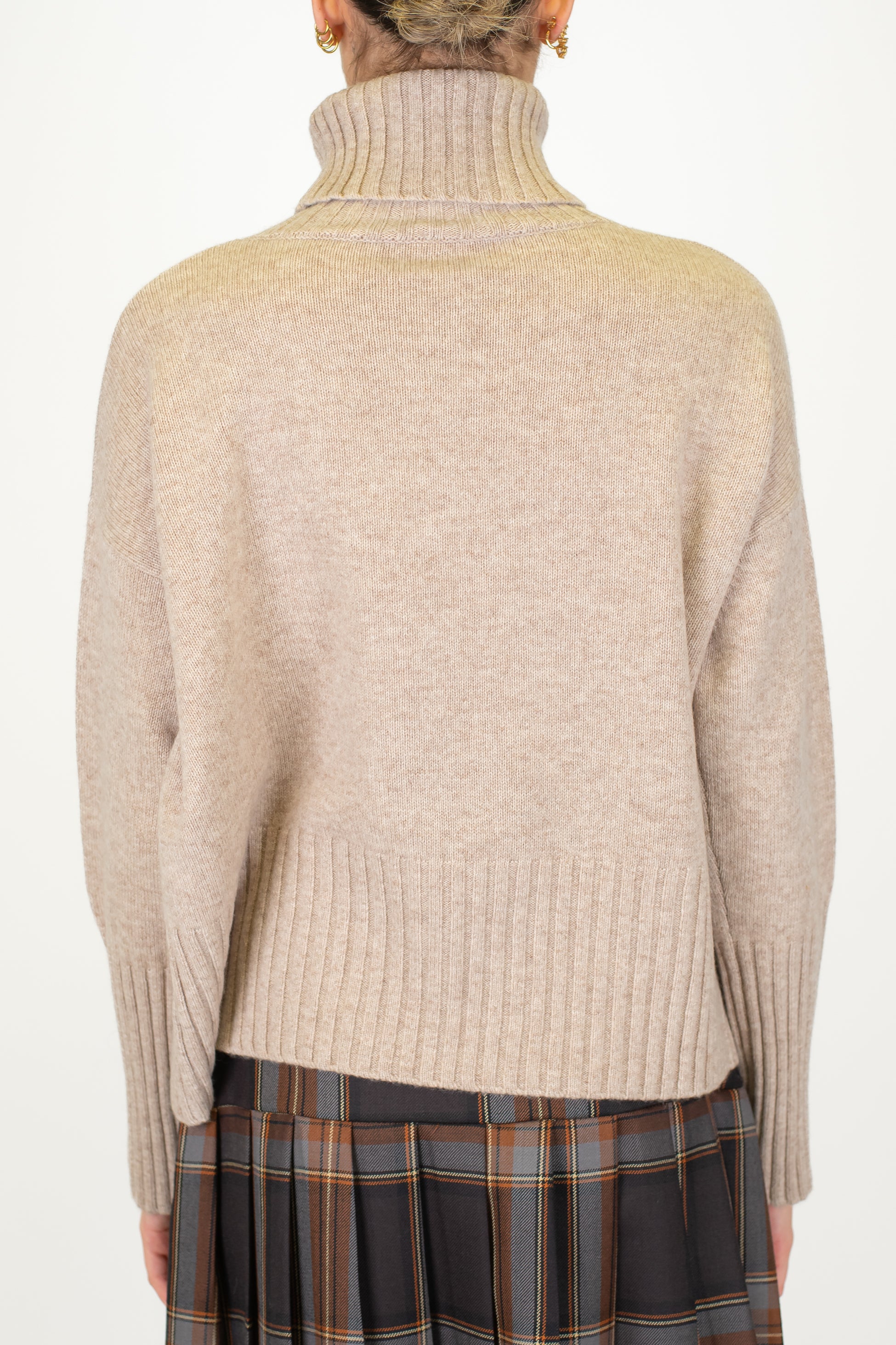 Tensione in - Dolcevita 100% lana