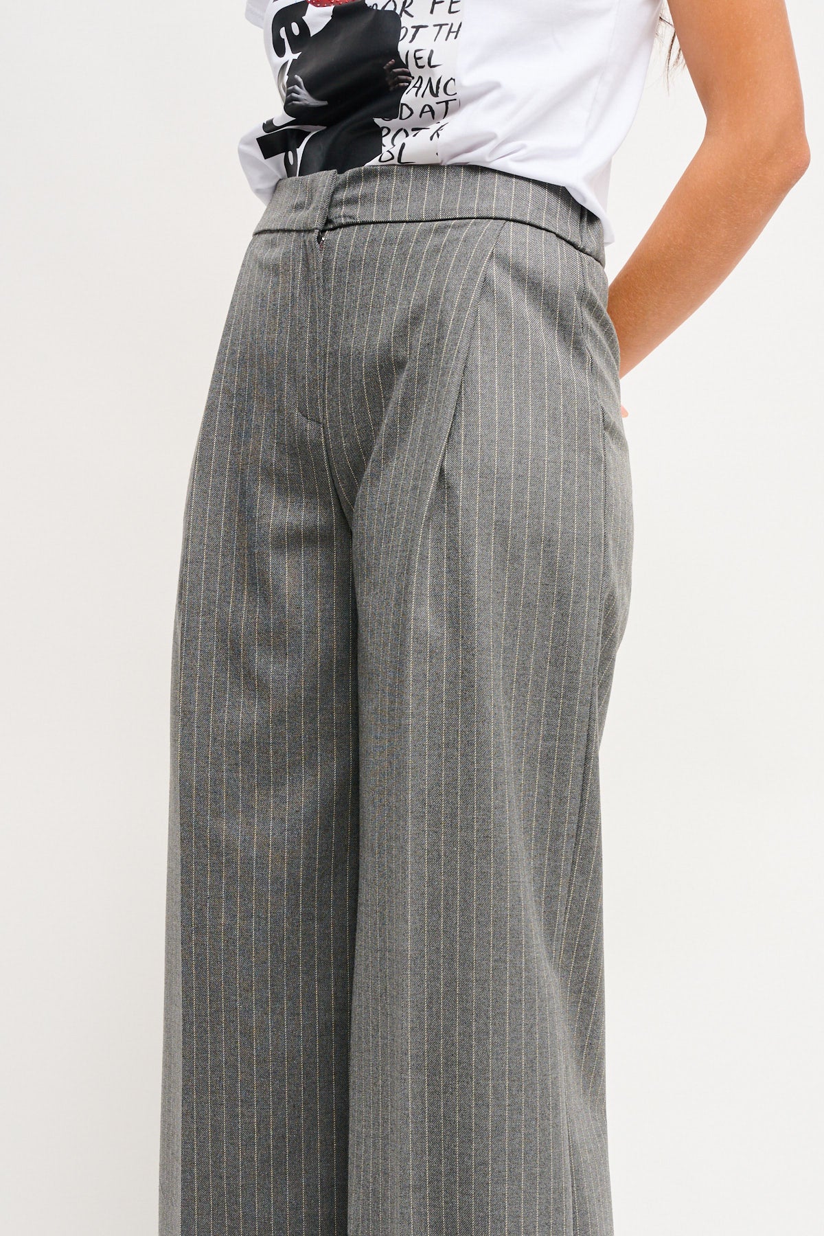 Maryley - Pantalone palazzo gessato con elastico in vita e tasche a filo