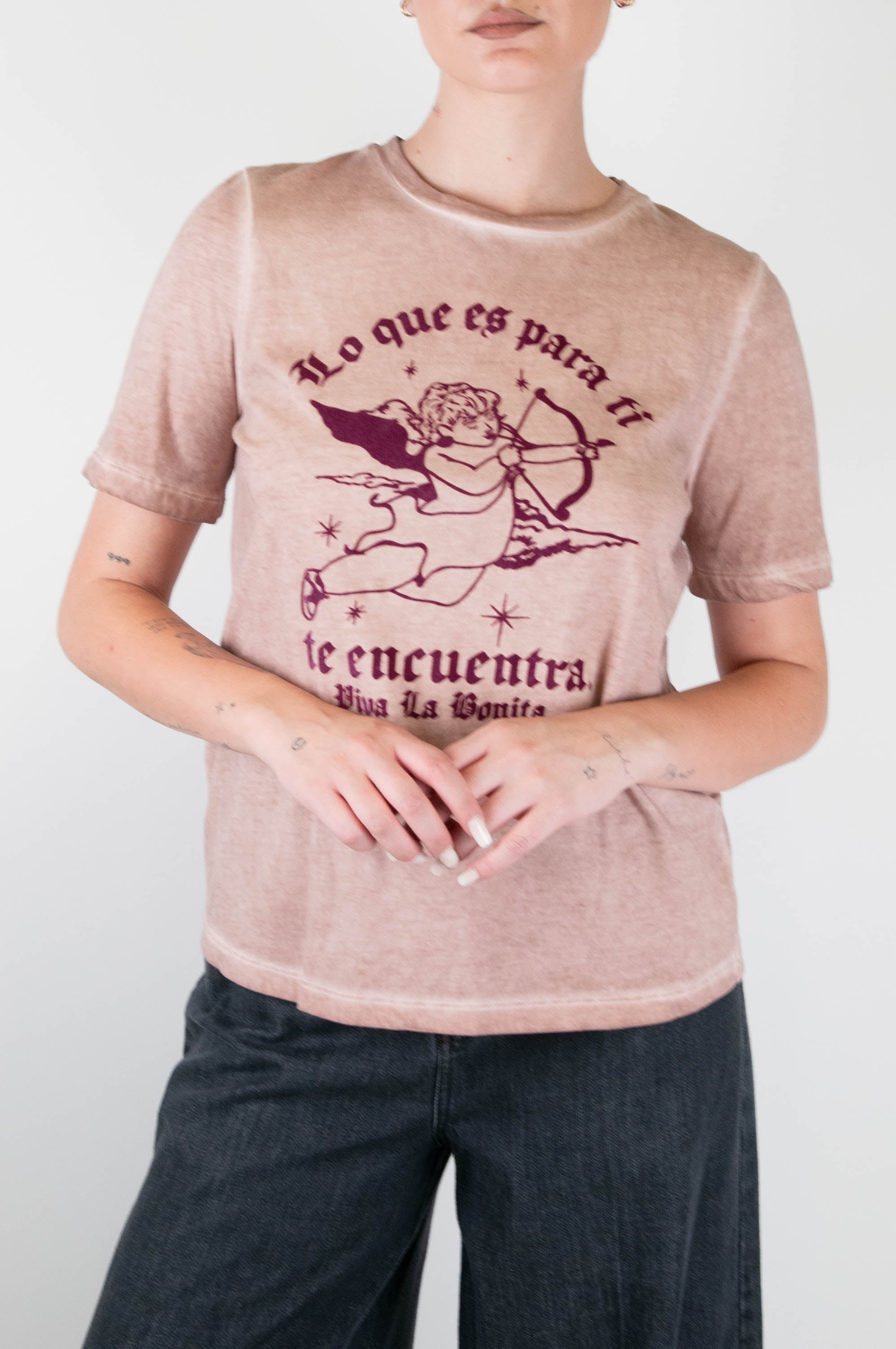 Tensione in - T-shirt cupido con profili effetto delavé