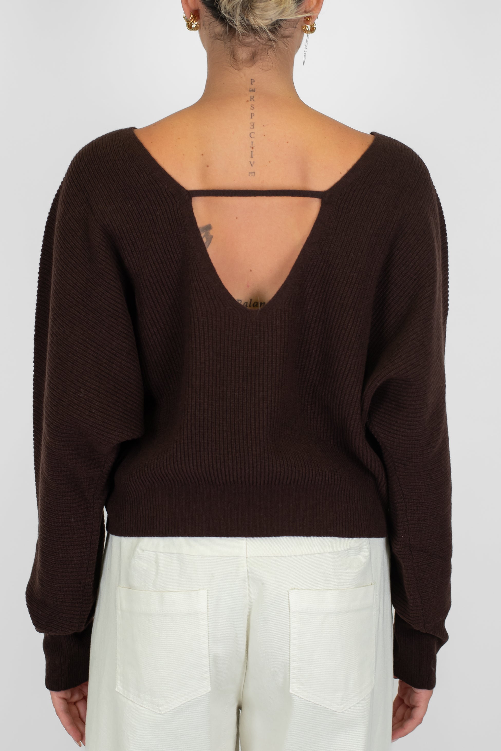 Tensione in - Maglia scollo a V fronte-retro in pura lana