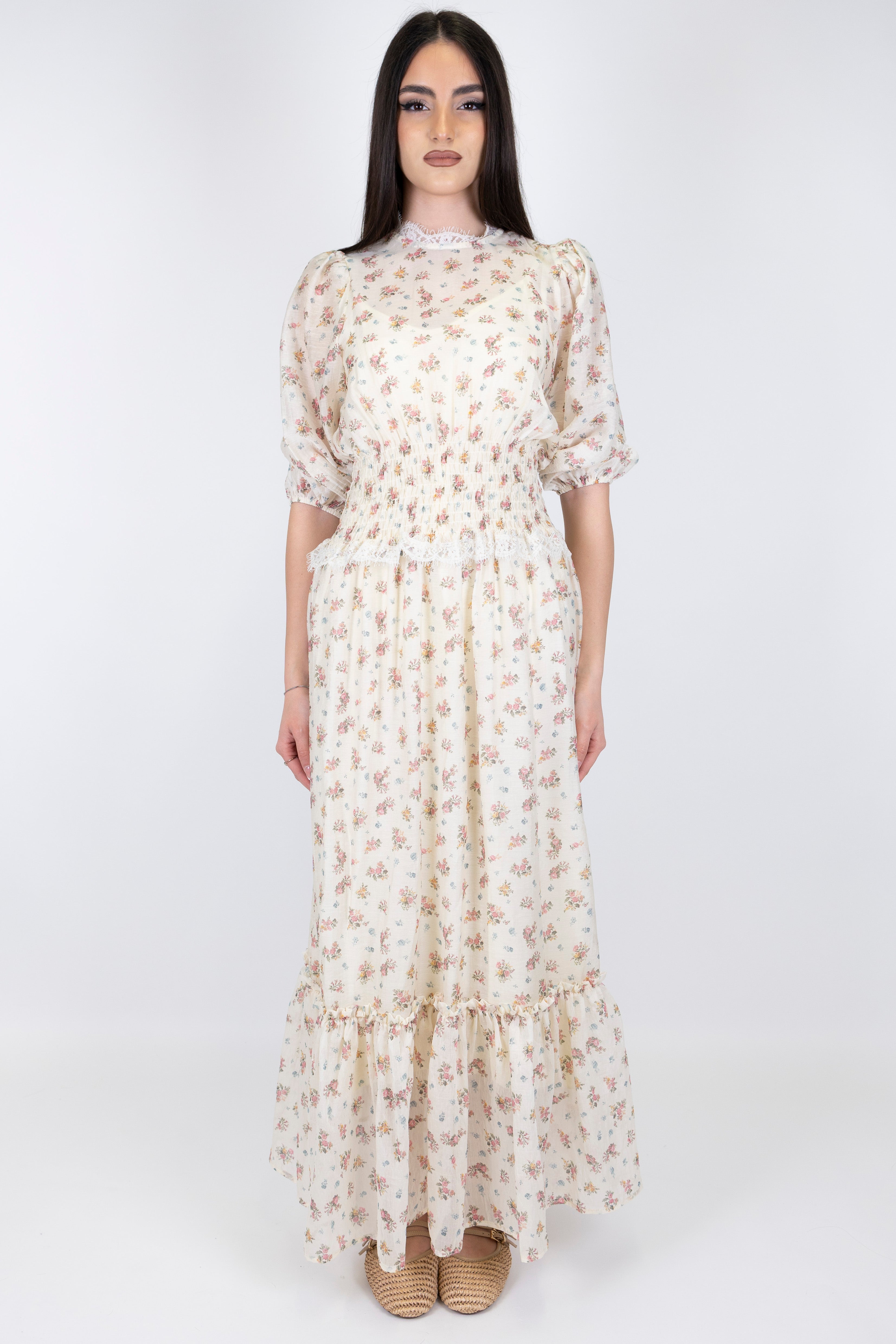 Tensione in - Abito lungo fantasia floreale in lyocell con dettagli in pizzo e mezzamanica