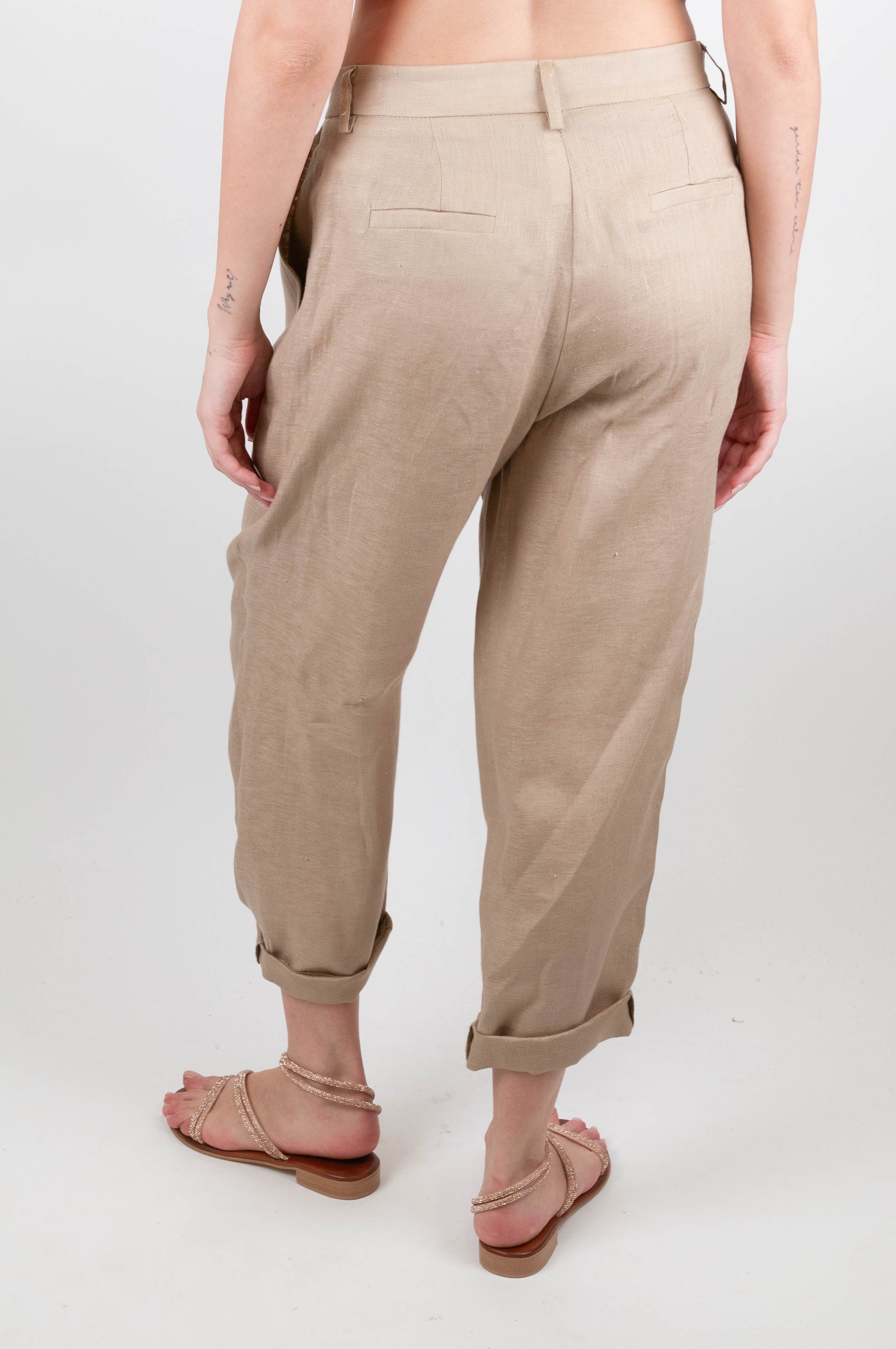 Tensione in - Pantalone regular in puro lino