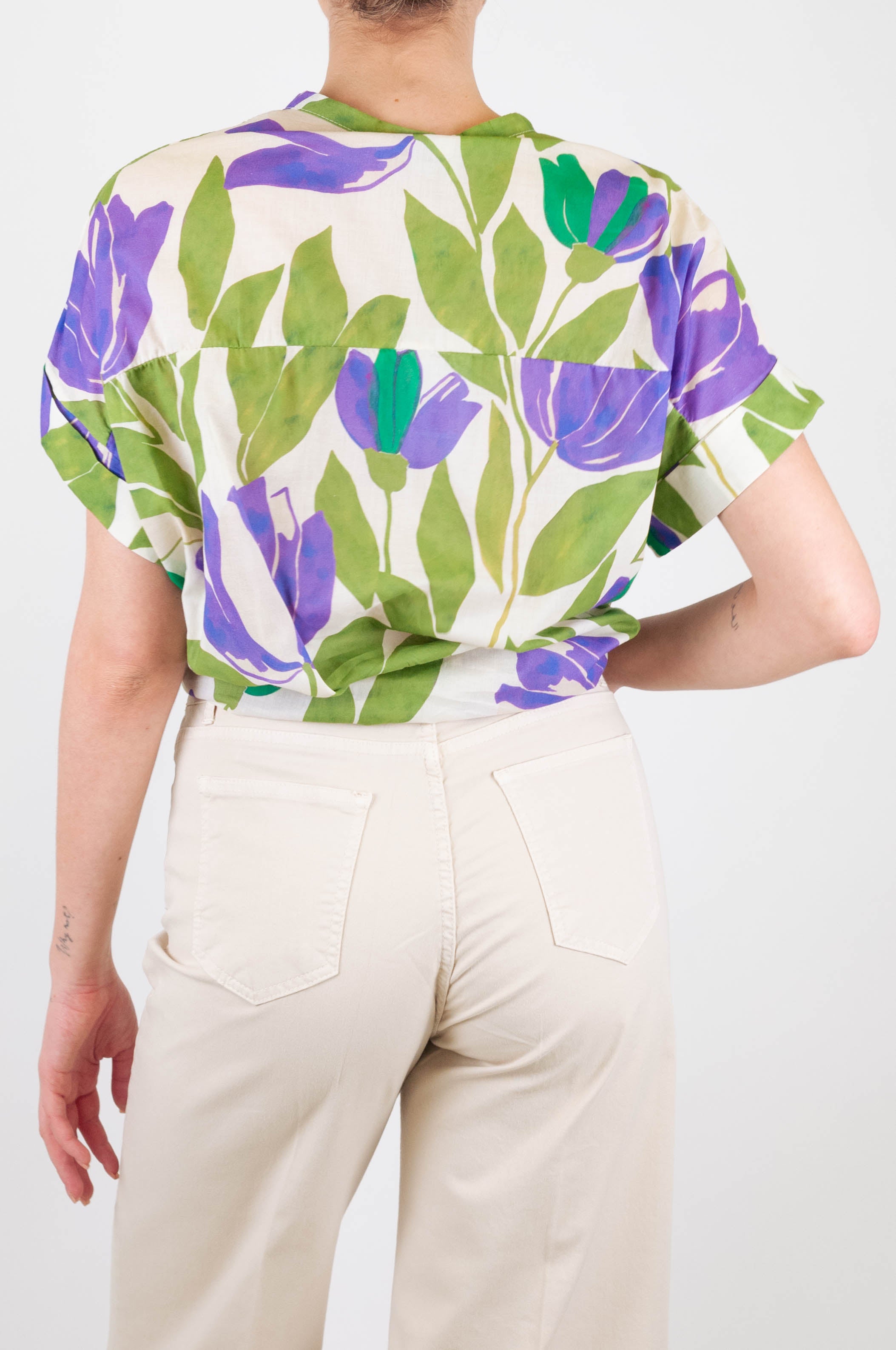 Motel - Camicia crop mezza manica fantasia floreale in mussola di cotone