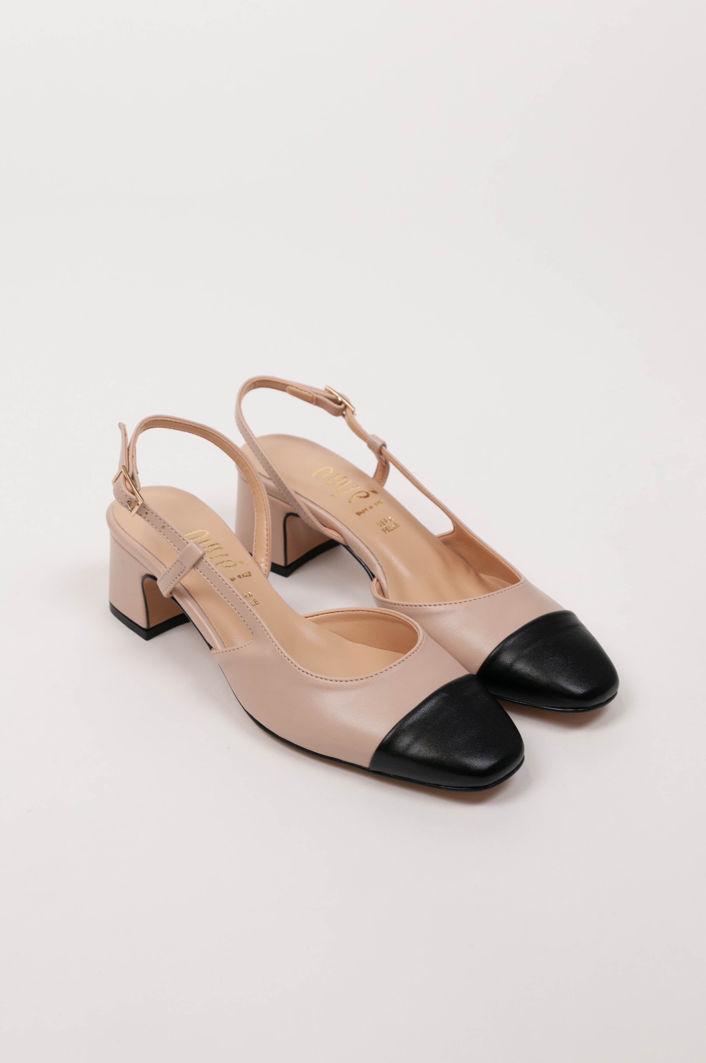 Ovyé - Slingback in pelle con punta a contrasto