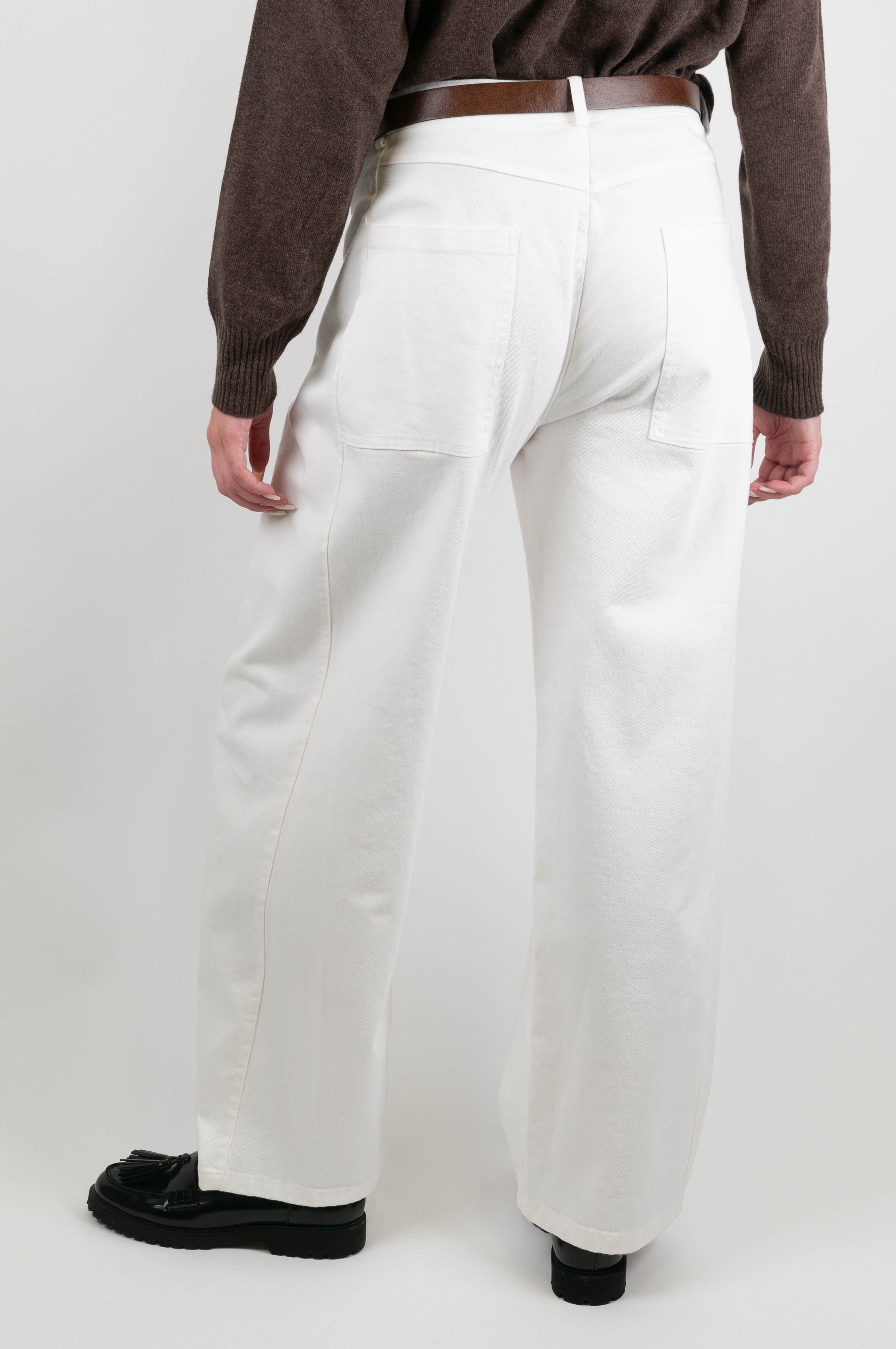 Tensione in - Pantalone regular con quattro tasche