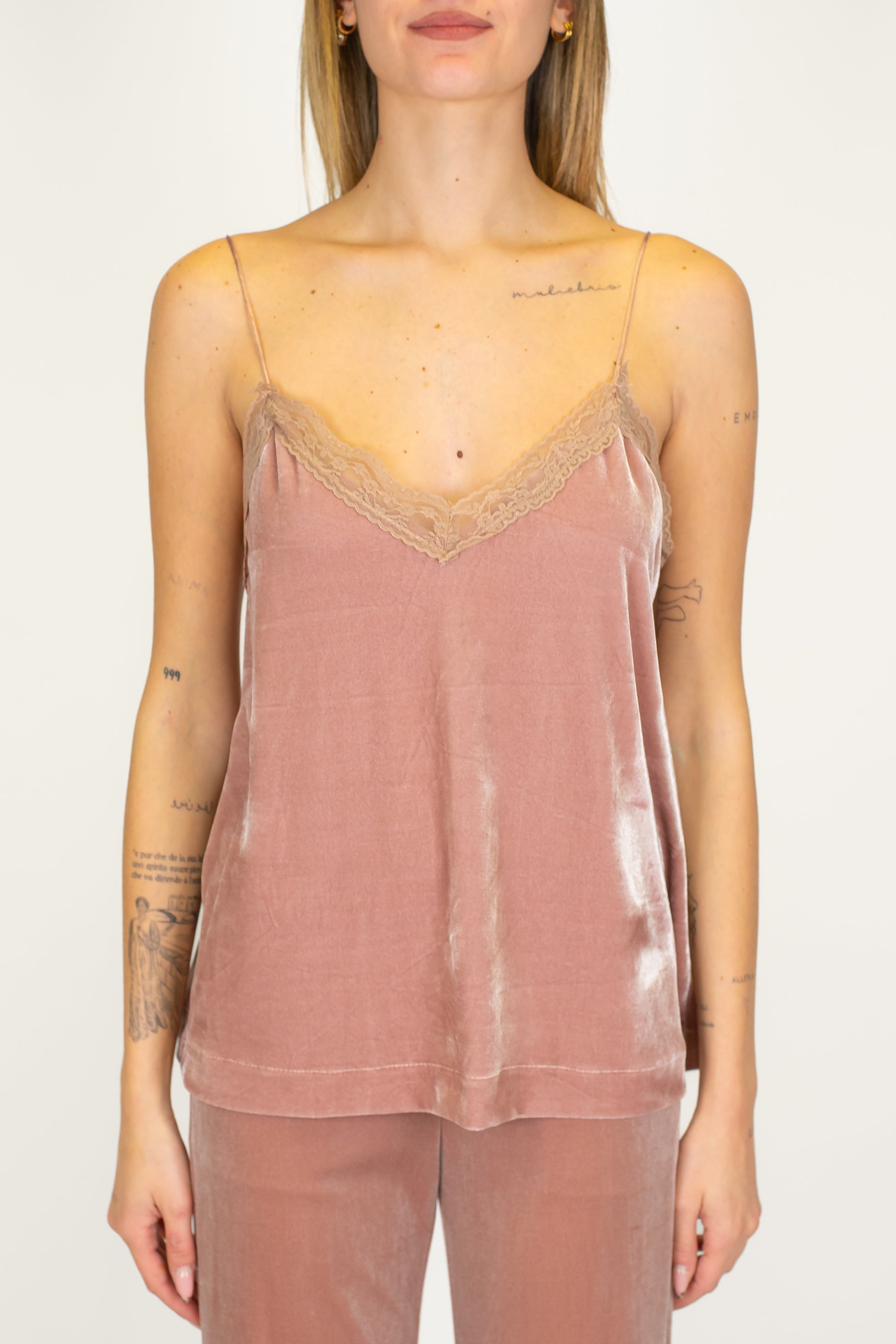 Maryley - Top scollo a V in velluto con bretelline e orlo in pizzo