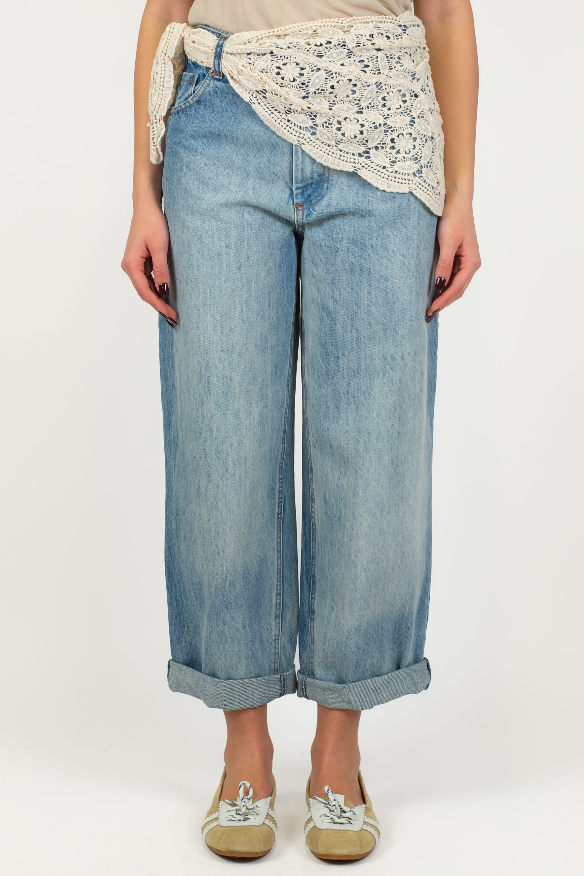 Tensionei in - Jeans regular lavaggio chiaro con bandana in crochet