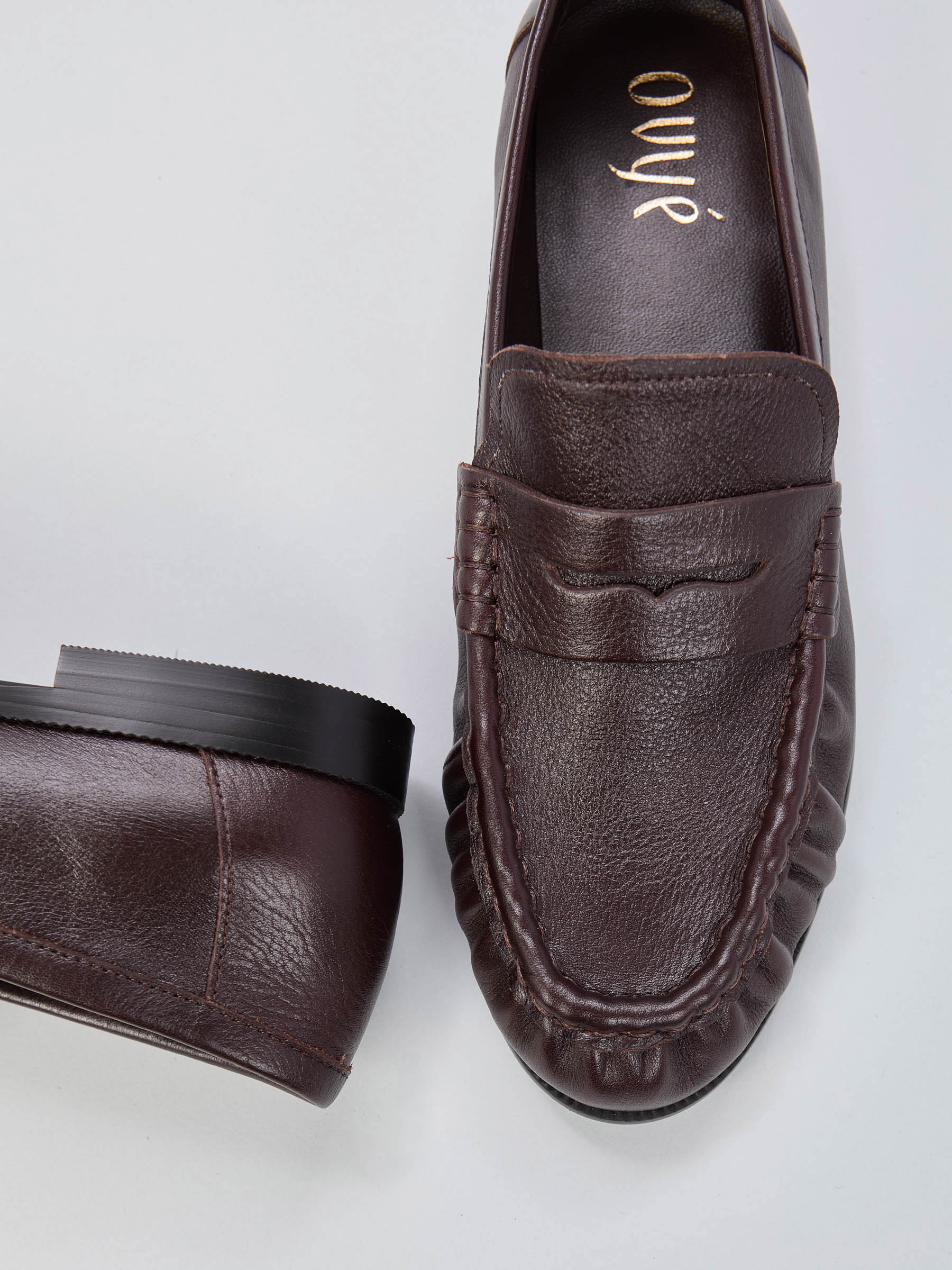 Ovyé - Mocassino in pelle arricciata