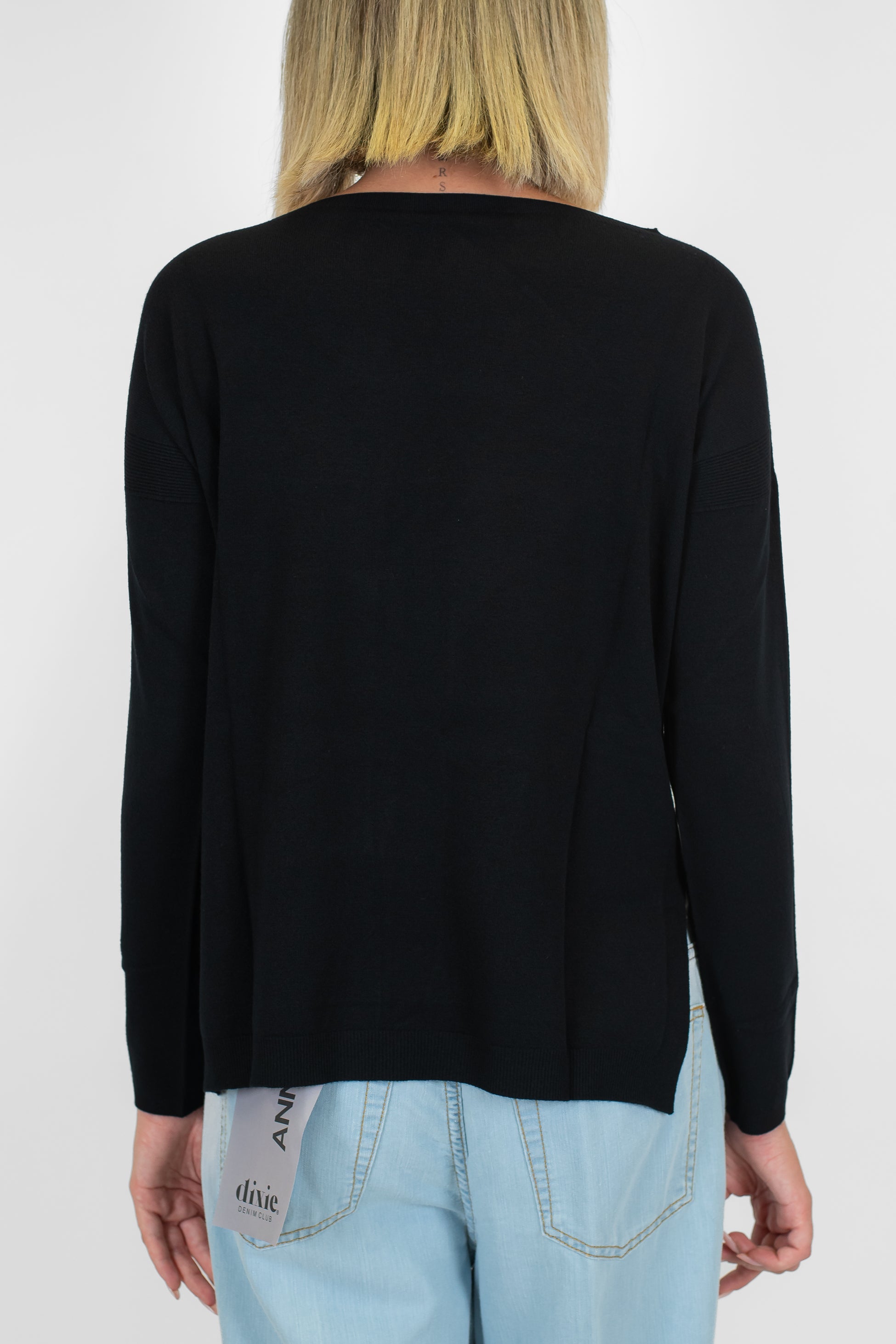 Kontatto - Maglia paricollo con spacchetti laterali