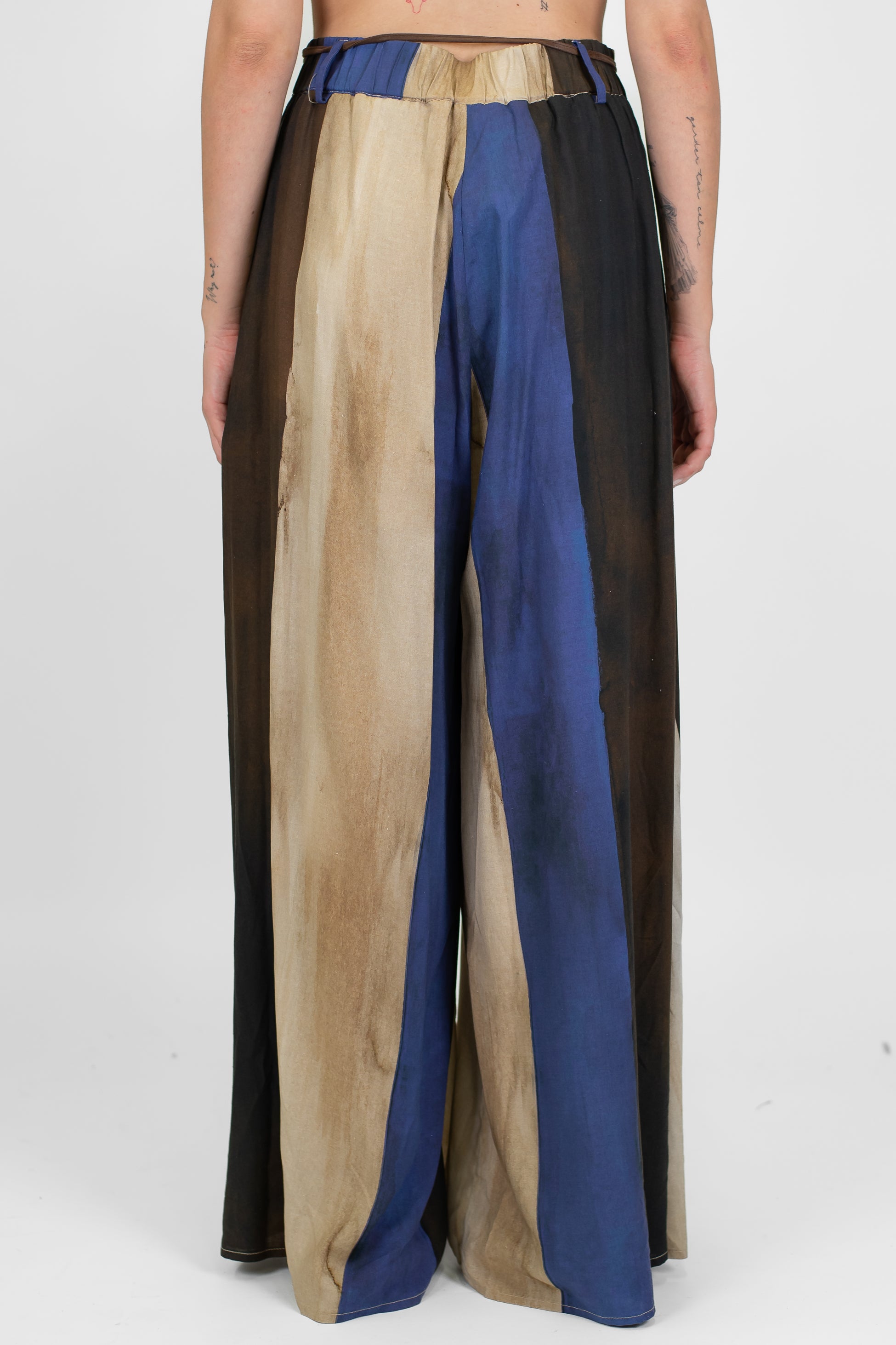 Motel - Pantalone palazzo multicolor in misto viscosa e lino con elastico sul retro Motel.

Composizione: 85%VI 15%LI