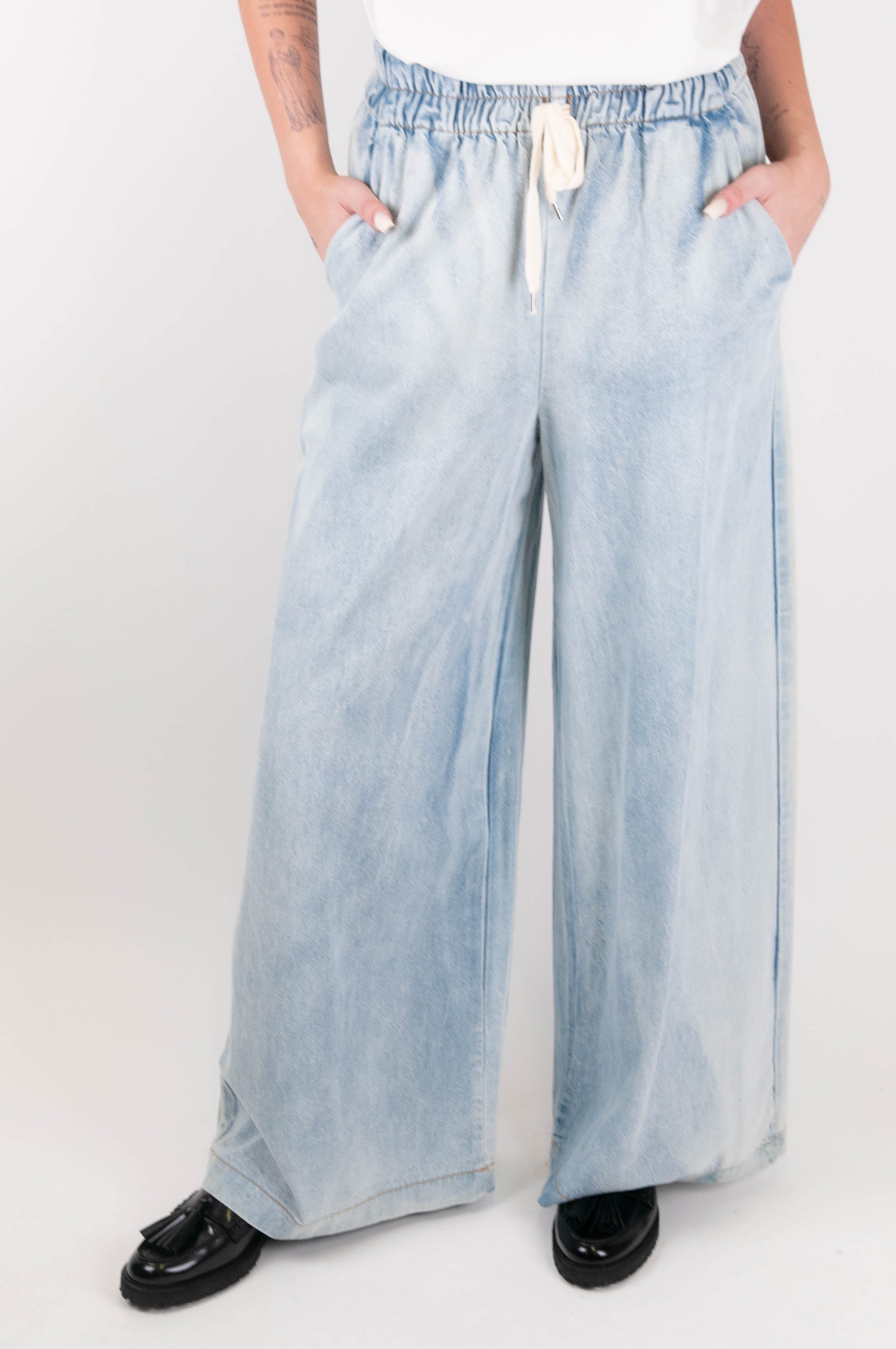 Tensione in - Pantalone palazzo effetto denim con coulisse