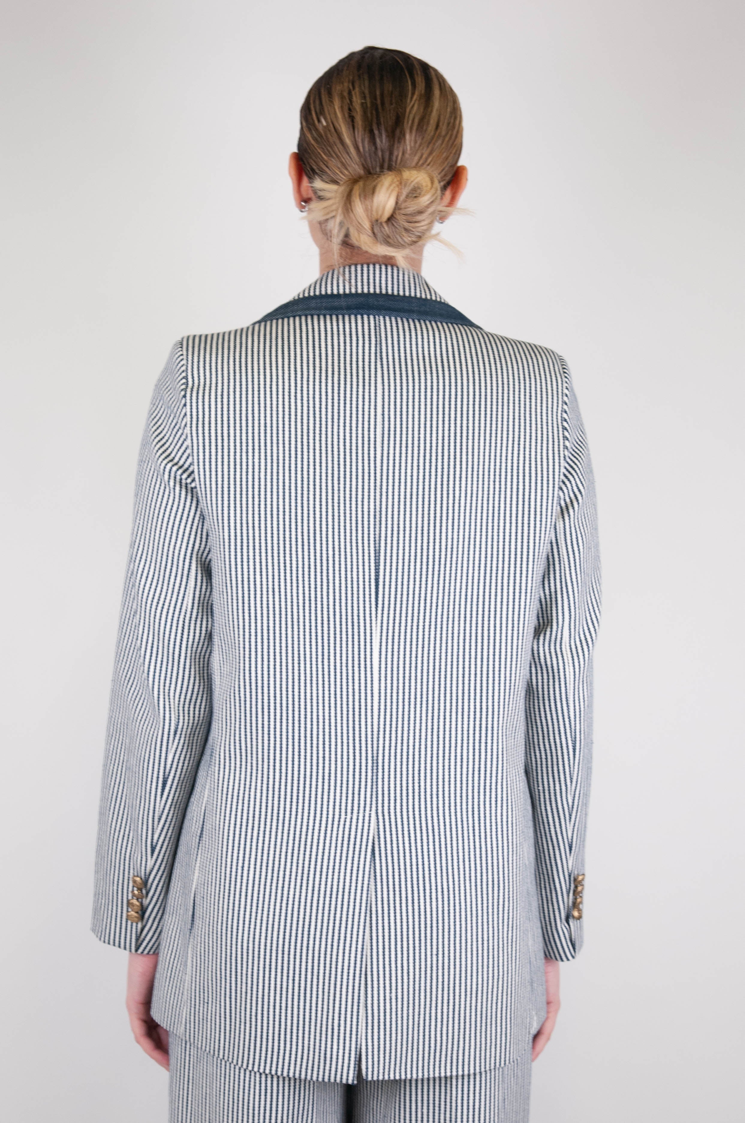 Tension in - Striped double-breasted jacket with contrasting profiles