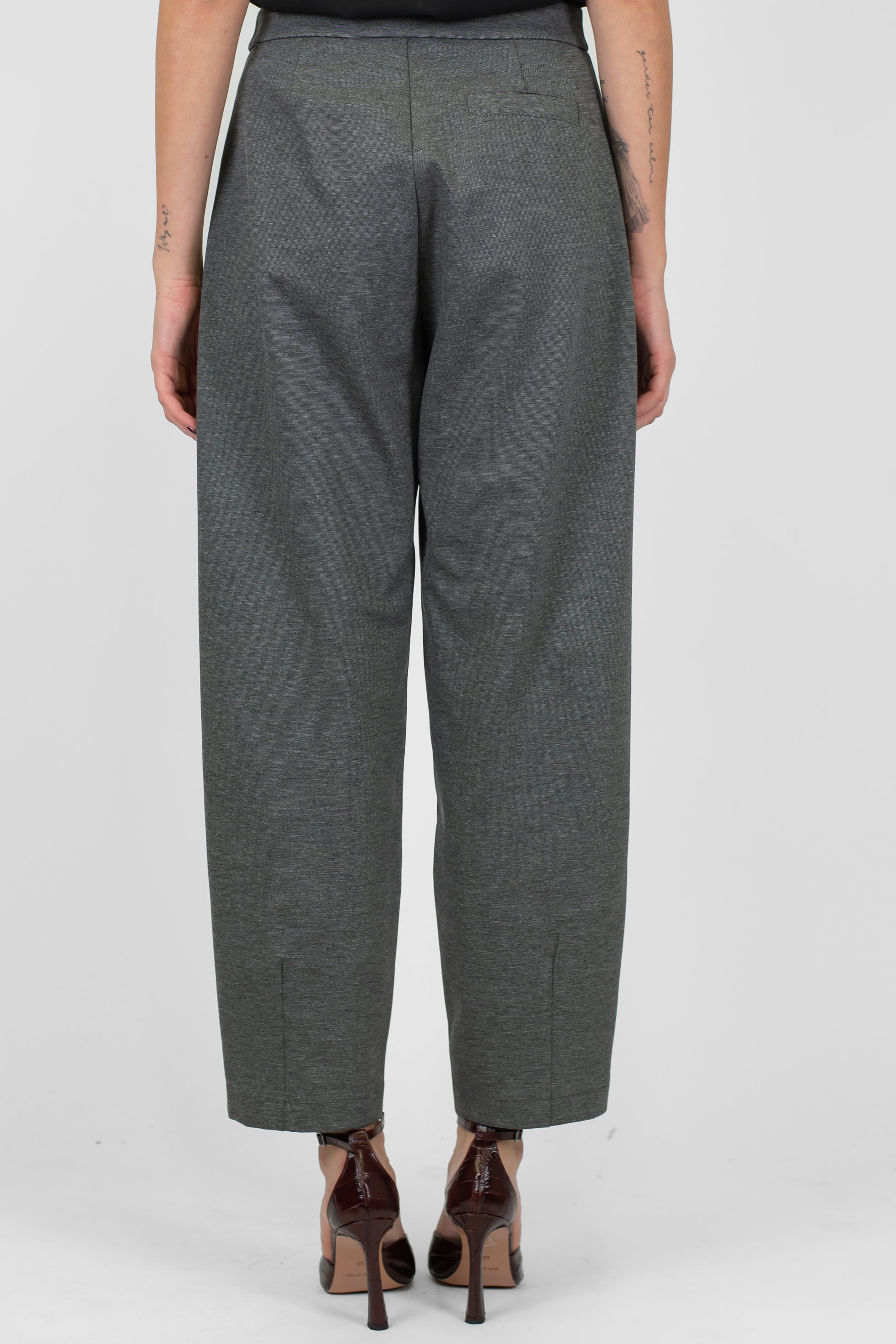 Maryley - Pantalone balloon in punto milano con pinces