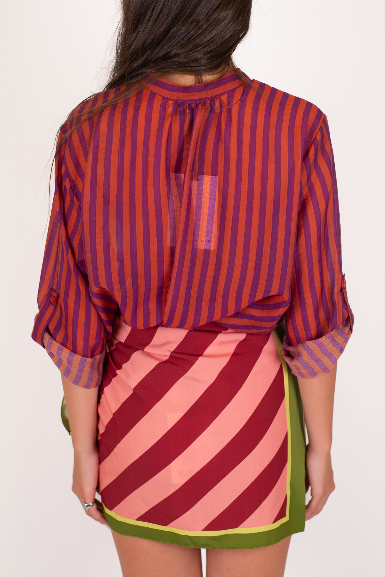 Haveone - Camicia a righe strette in lyocell con collo coreano e pinces sul retro