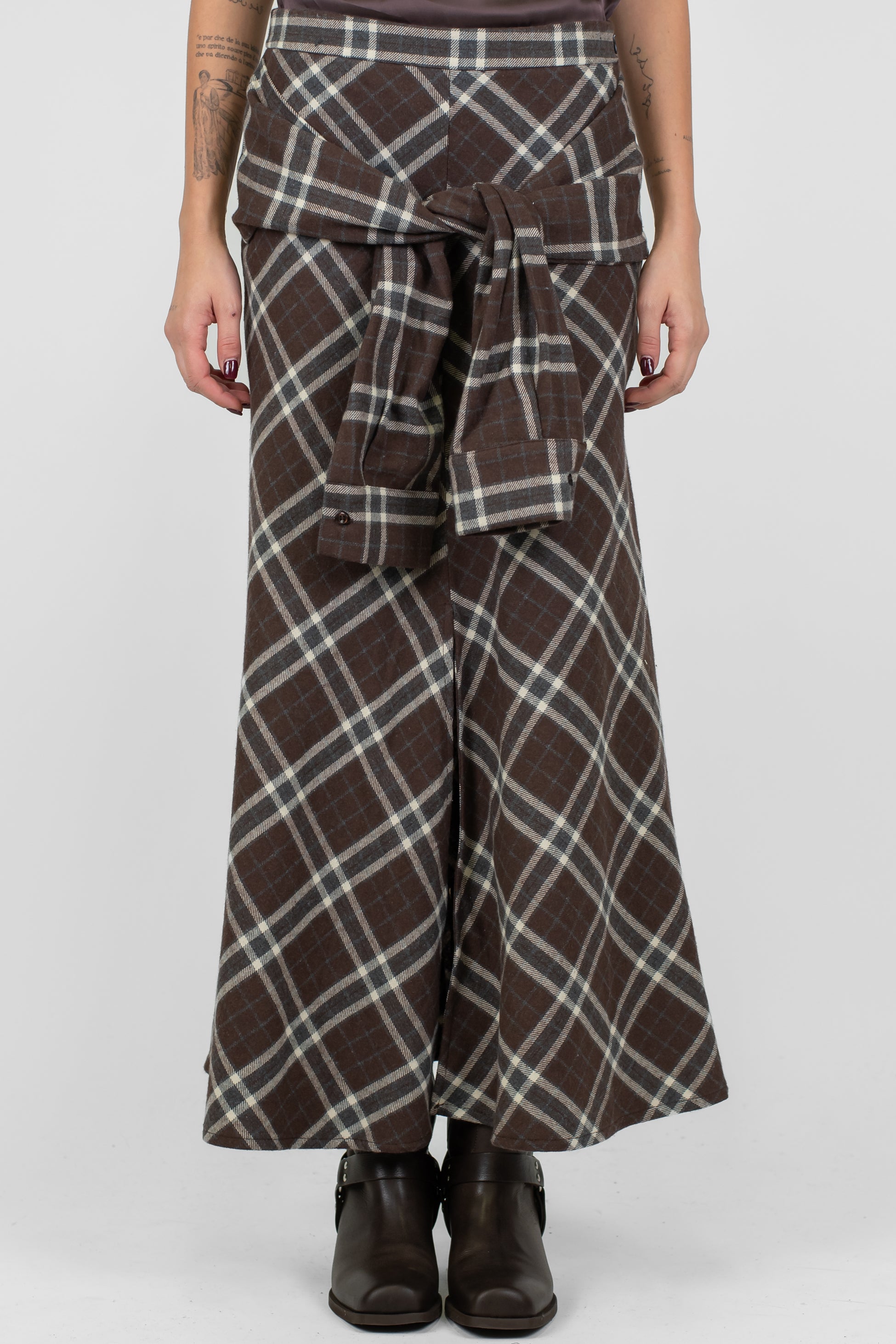 Motel - Gonna fantasia quadri con nodo maniche sul fronte