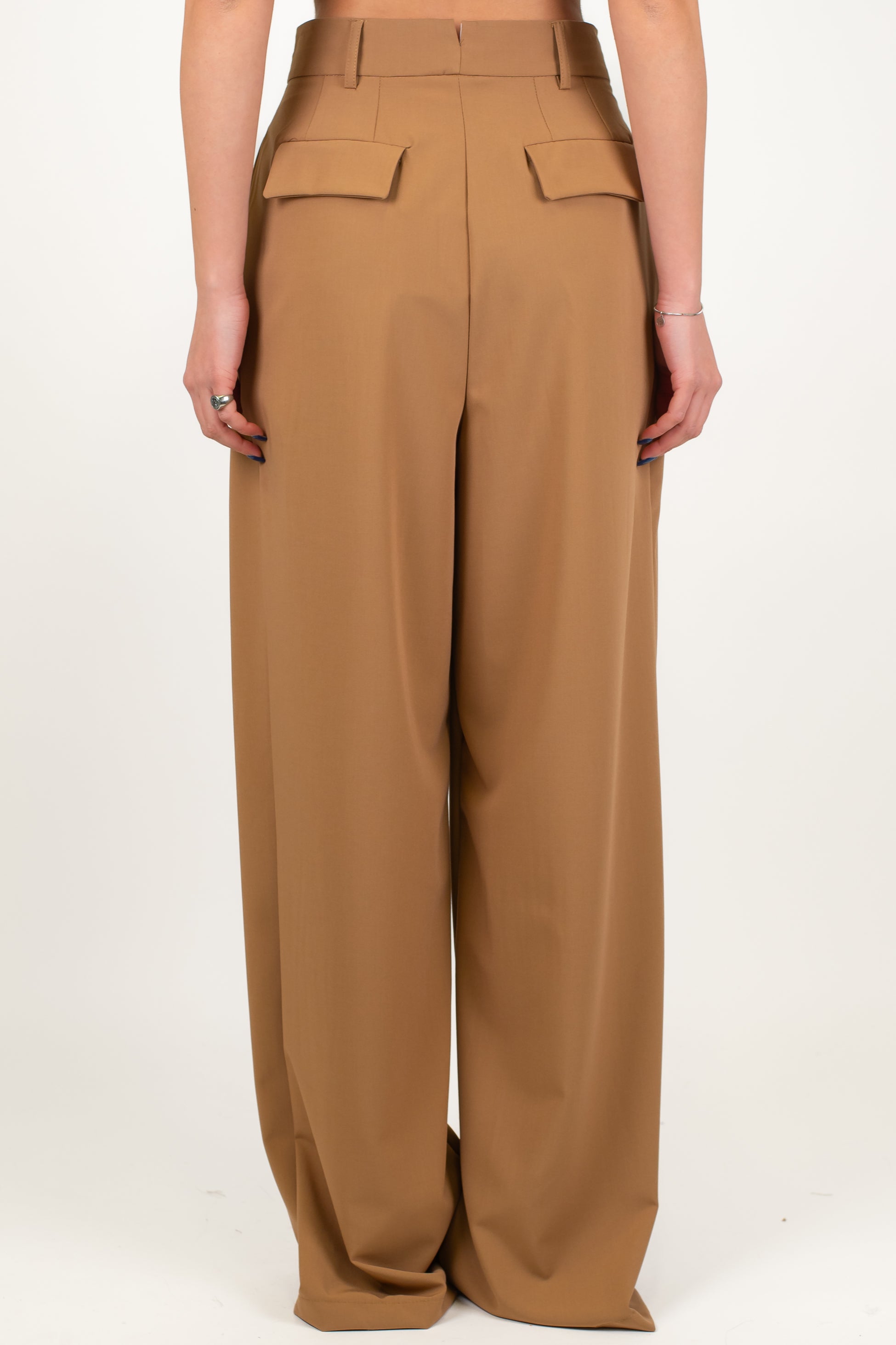 Tensione in - Pantalone palazzo con doppia pinces