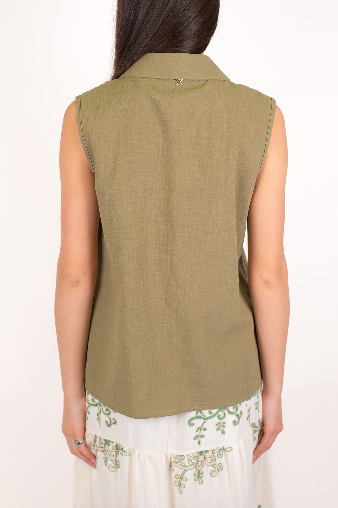 Souvenir - Camicia giromaniche con ricami floreali a contrasto