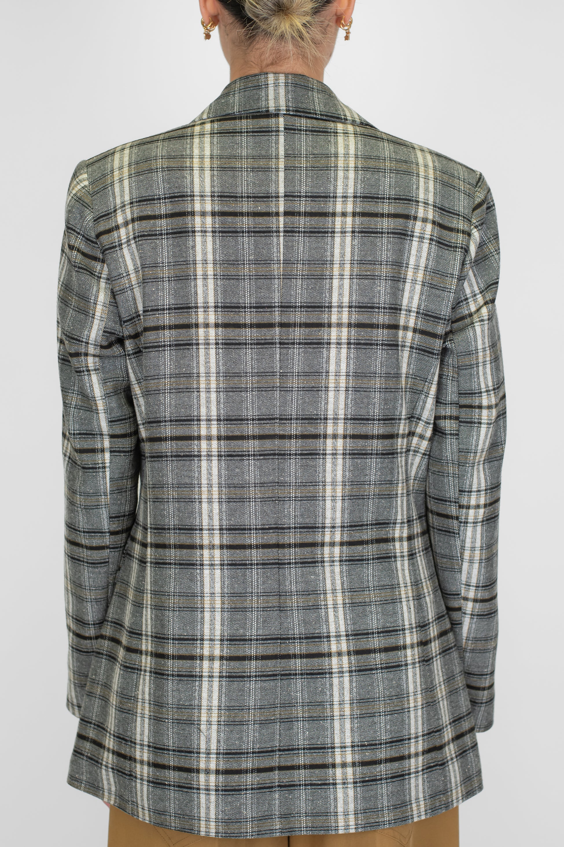 Tensione in - Giacca monopetto fantasia quadri con spille gioiello