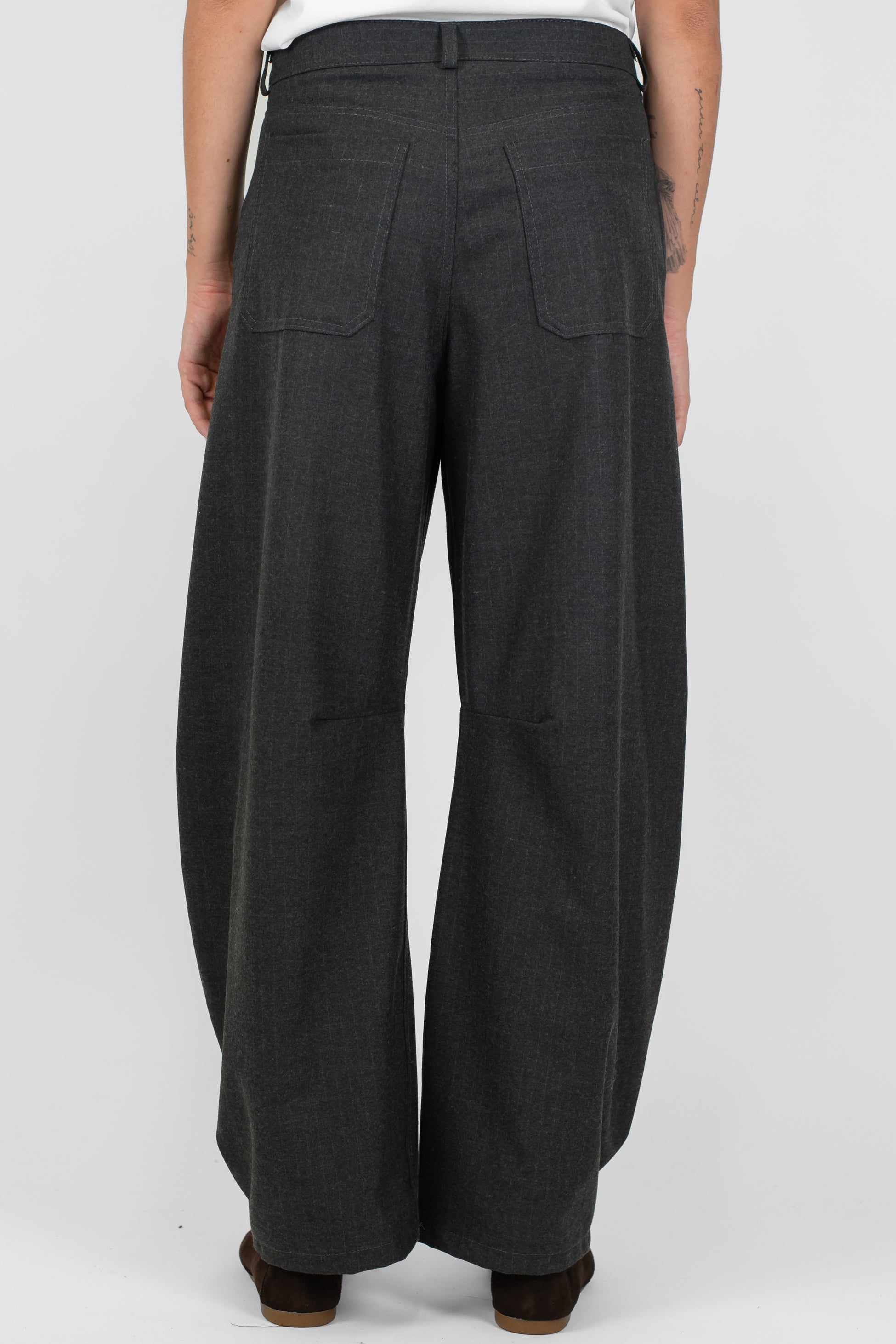 Tensione in - Pantalone balloon gessato