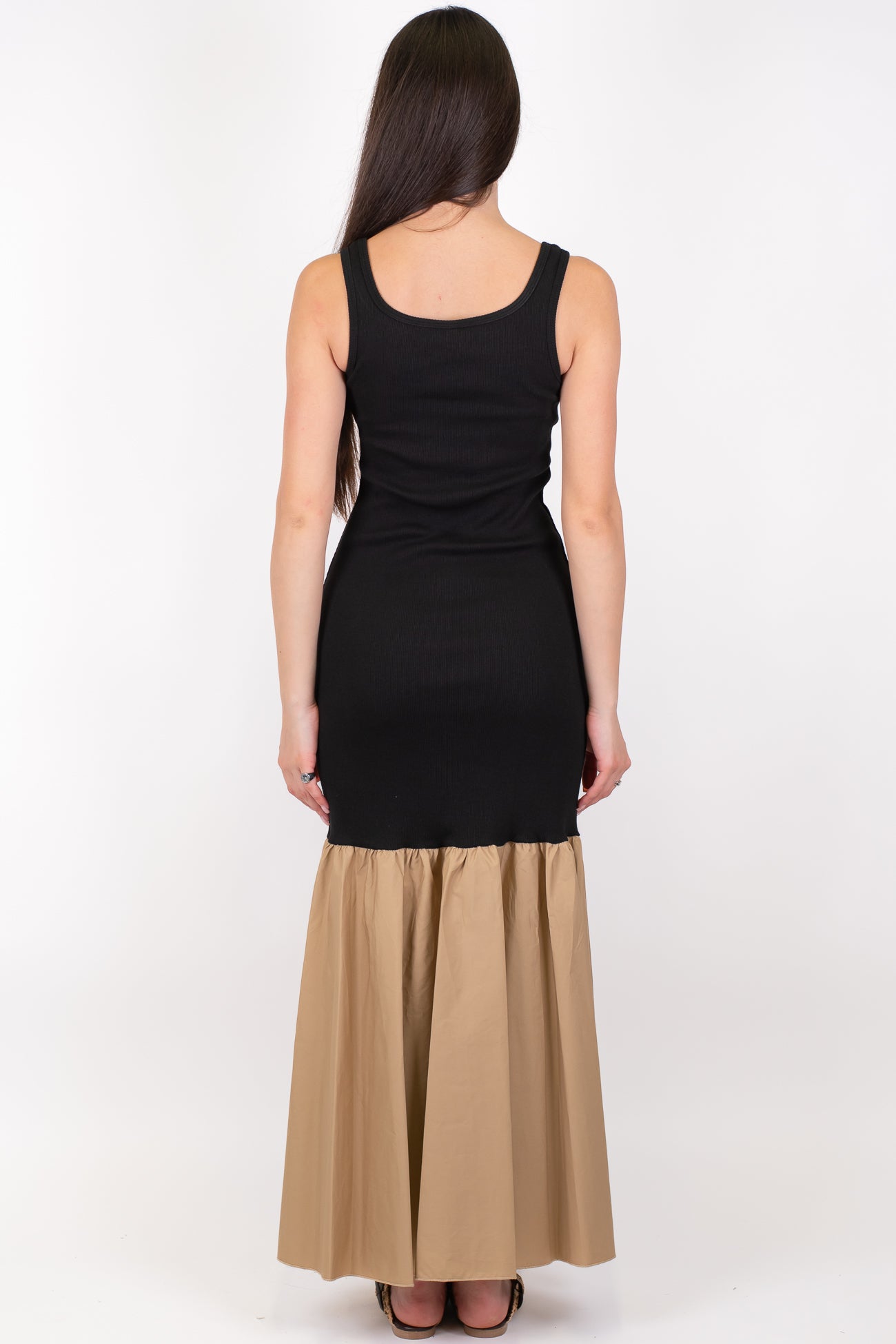 Tensione in - Abito lungo in maglia a costine slim e gonna a contrasto in cotone