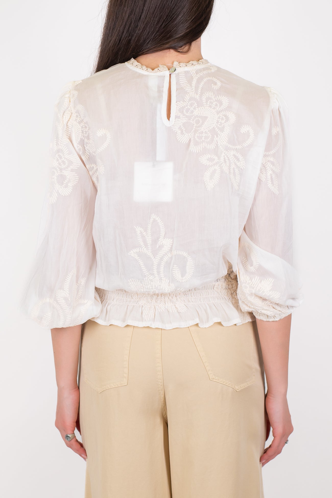 Tensione in - Blusa a palloncino in misto cotone e seta con manica tre quarti