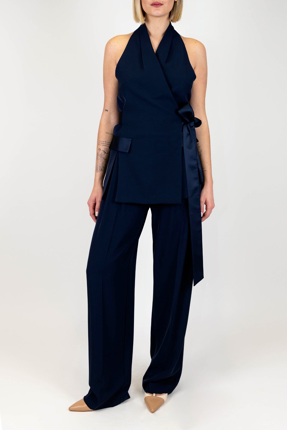 Imperial - Pantalone palazzo in tessuto fluido con pinces e profilo in raso