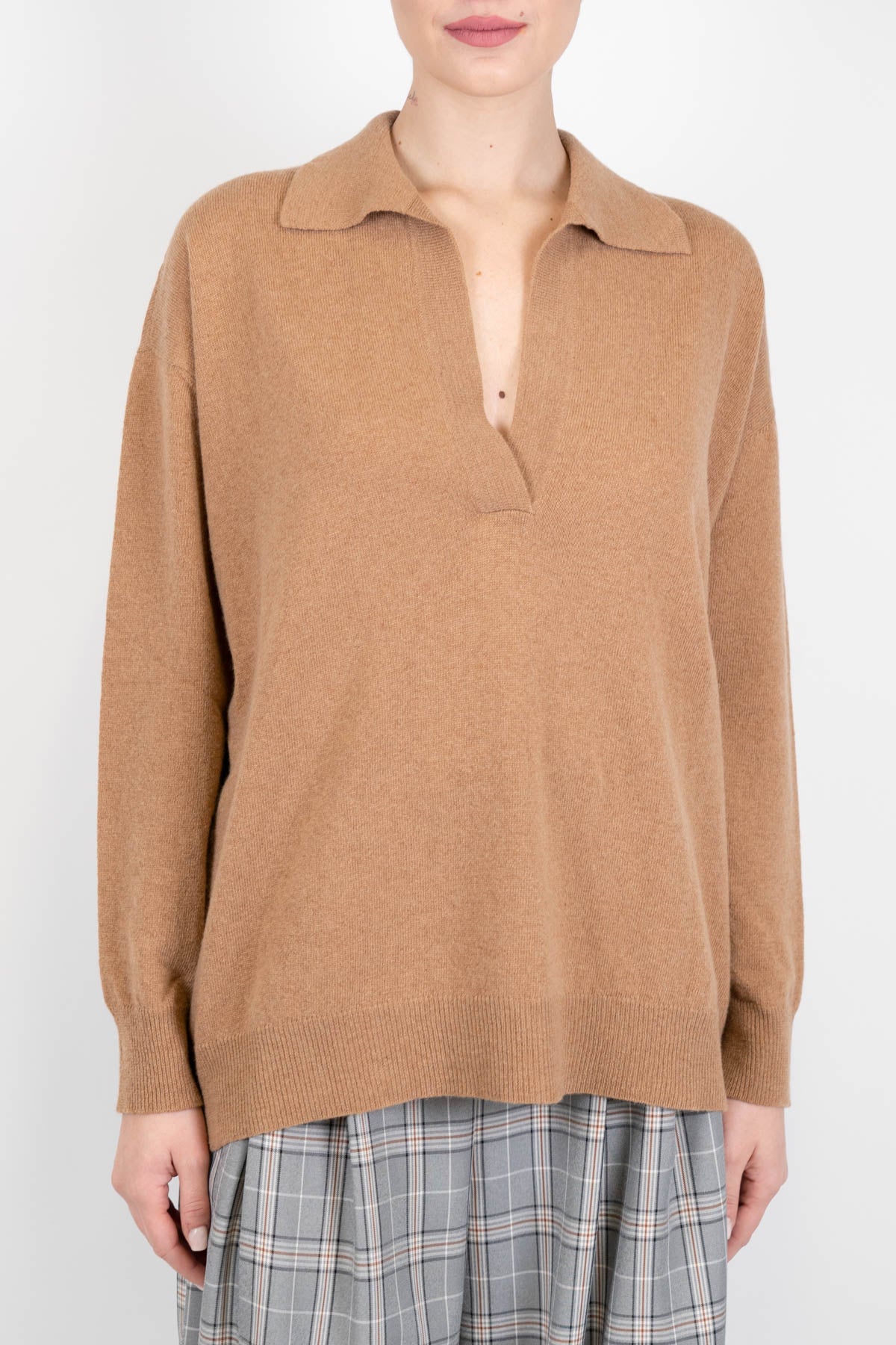 Motel - Polo in maglia misto lana e cashmere con scollo a V