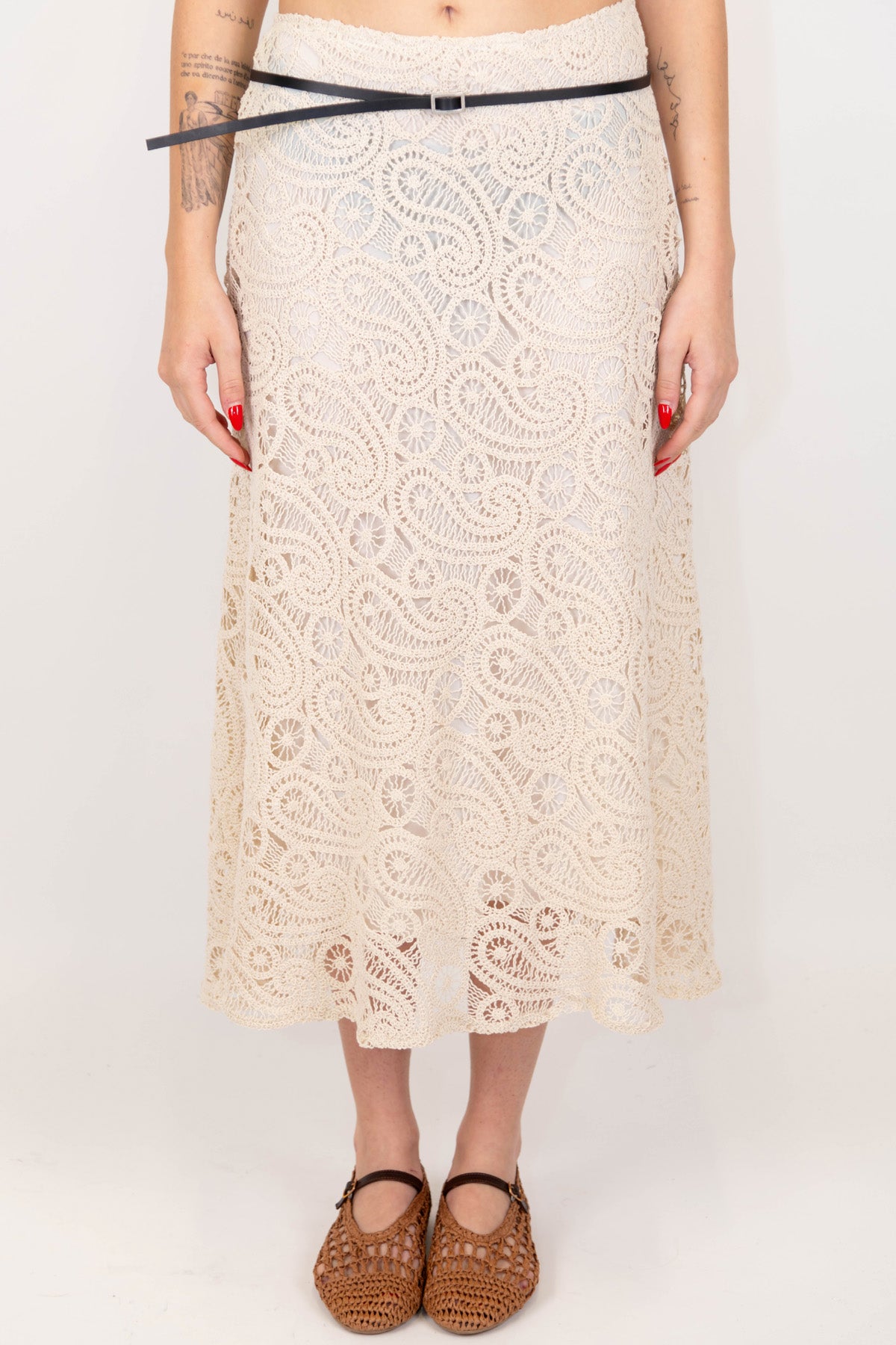 Tensione in - Gonna in crochet di cotone con elastico in vita