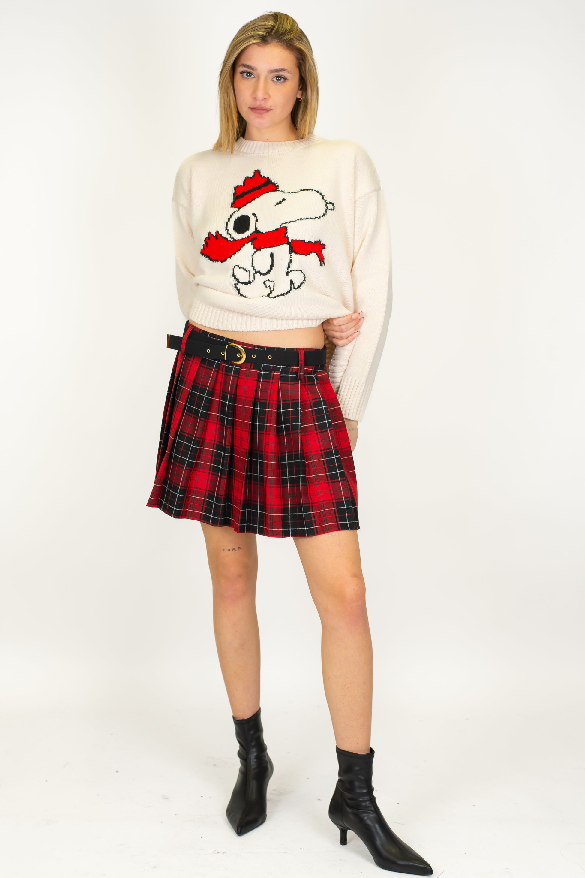 Tensione in - Maglia girocollo in misto lana con Snoopy ricamato