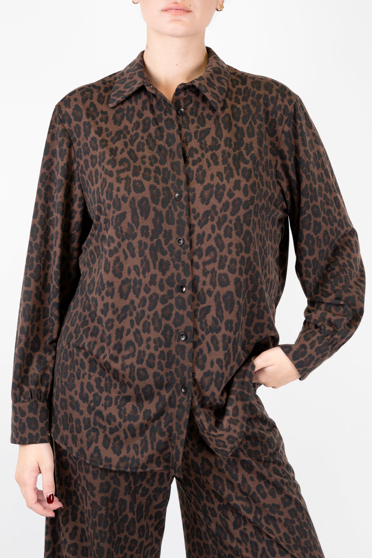 Tensione in - Camicia in flanella leggera fantasia animalier