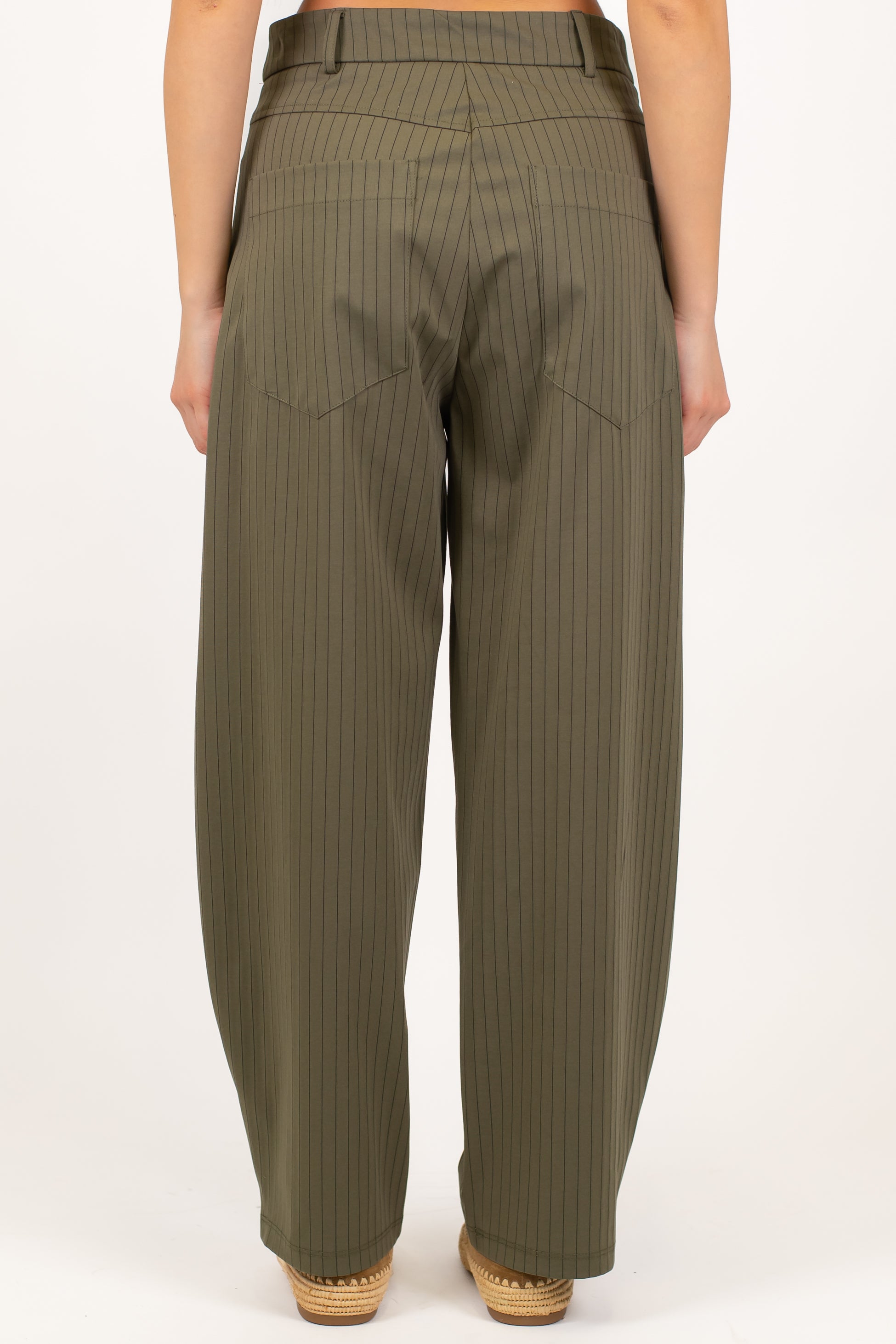 Tensione in - Pantalone balloon gessato