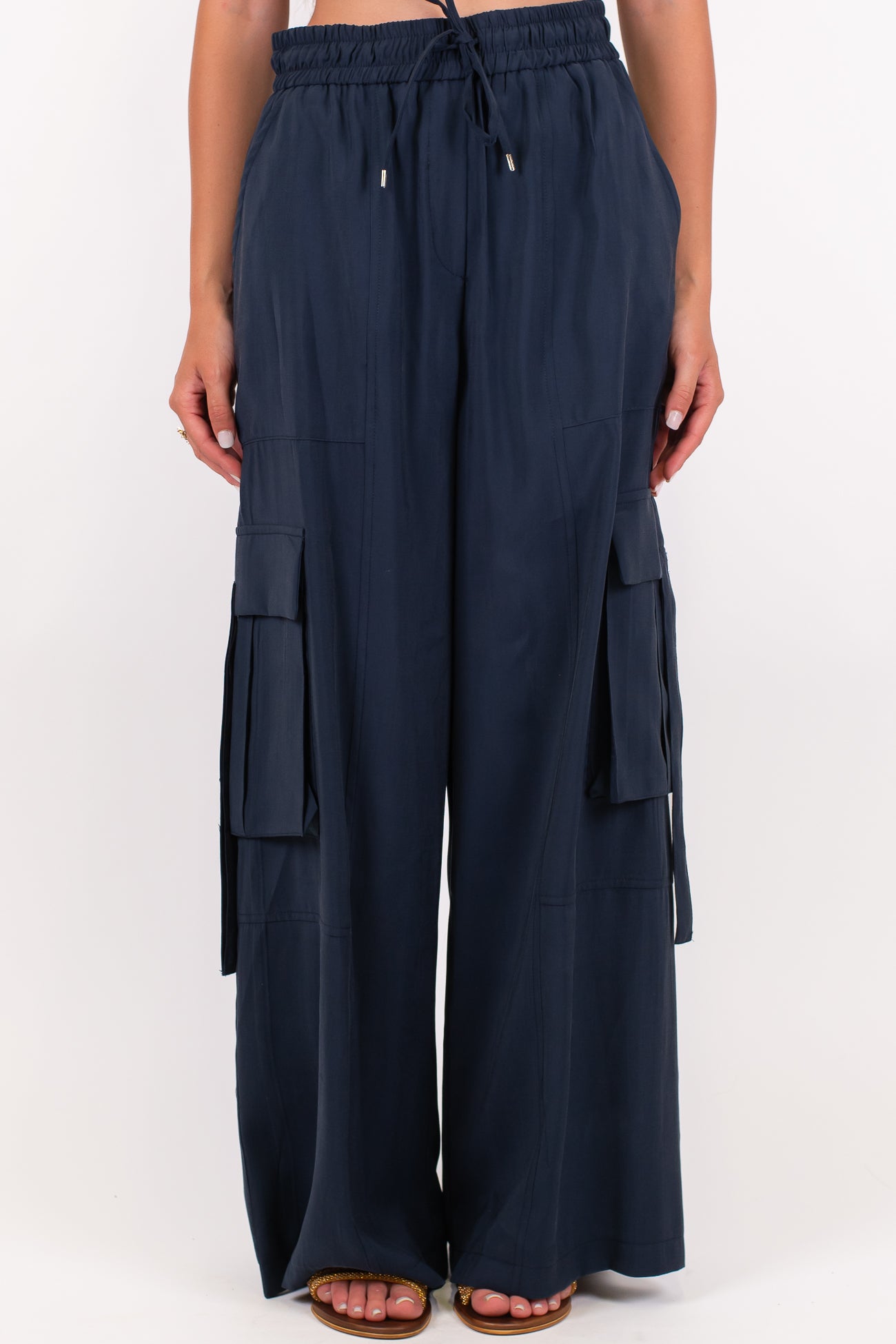 Tensione in - Pantalone palazzo cargo in viscosa leggera con coulisse