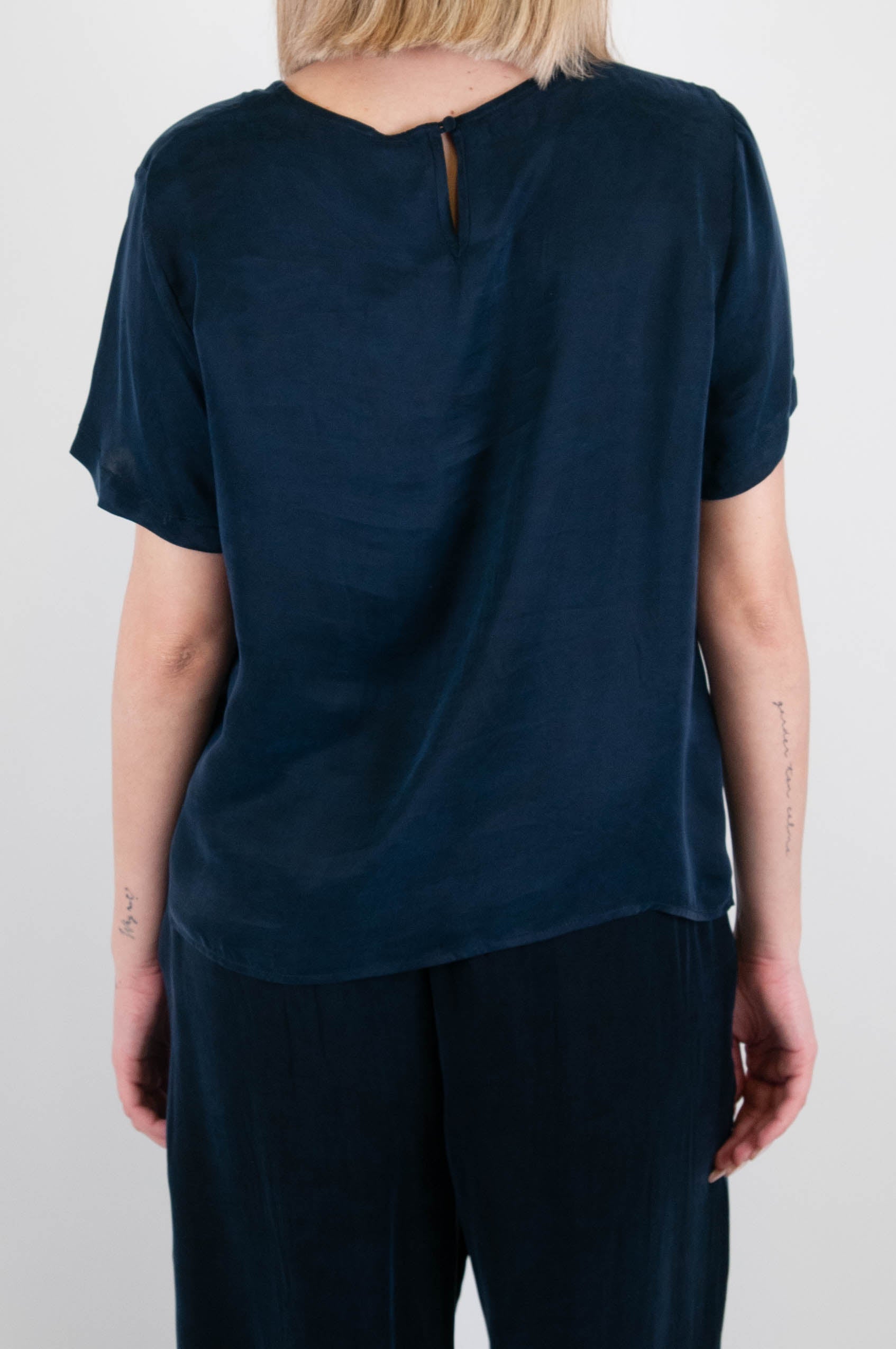 Tension in - Cupro half sleeve blouse